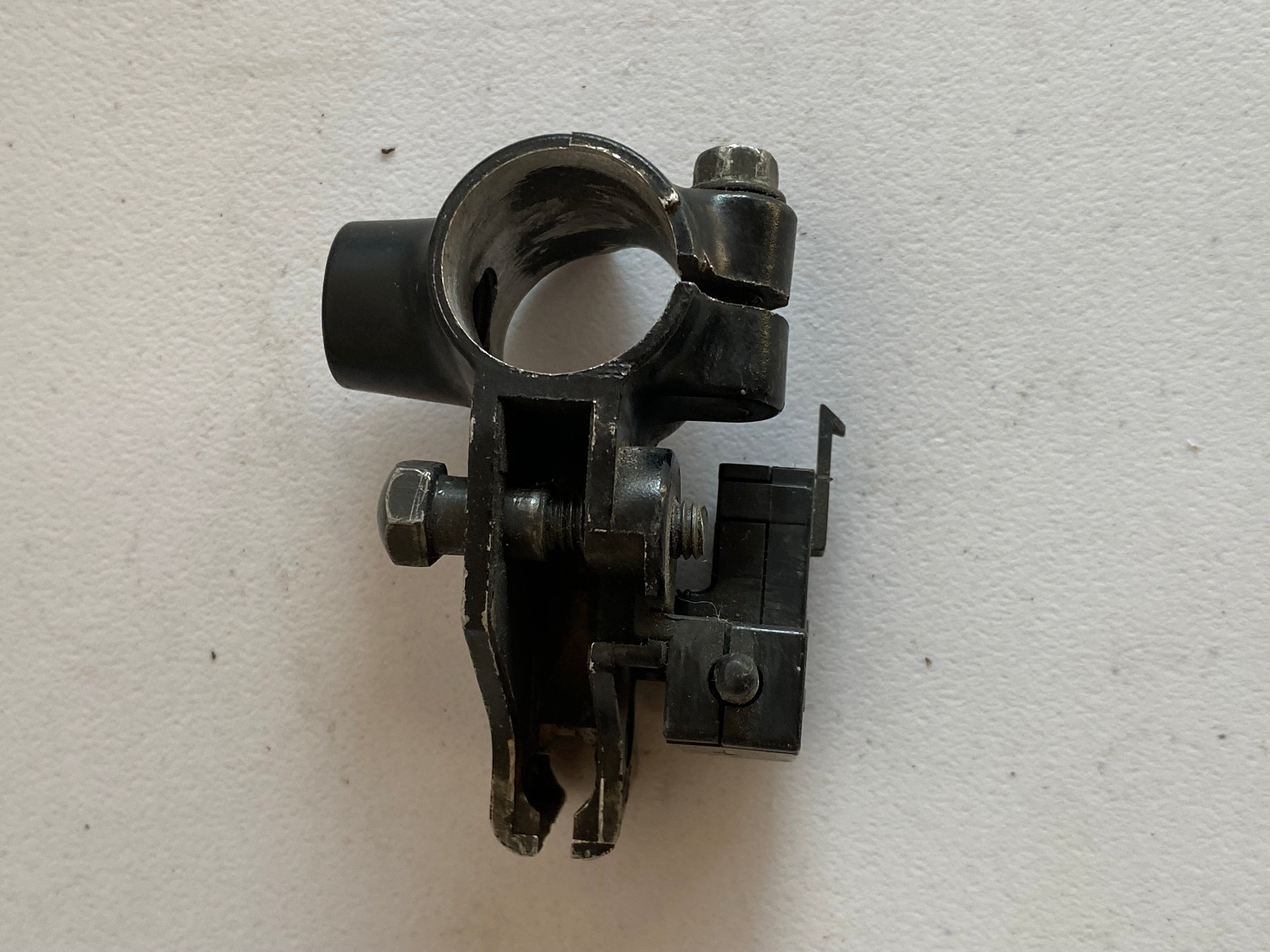Support de manette d'embrayage BUELL REF OEM : C0149.T