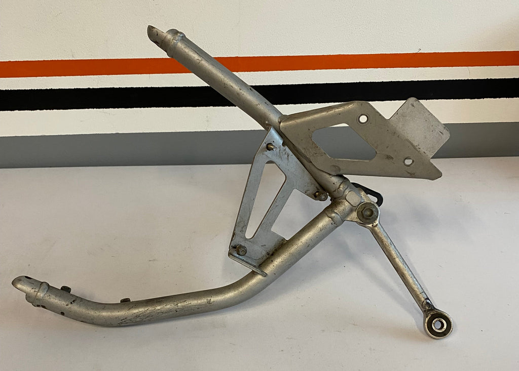 Front engine mount W BUELL XB REF OEM: L1511.4A8YT