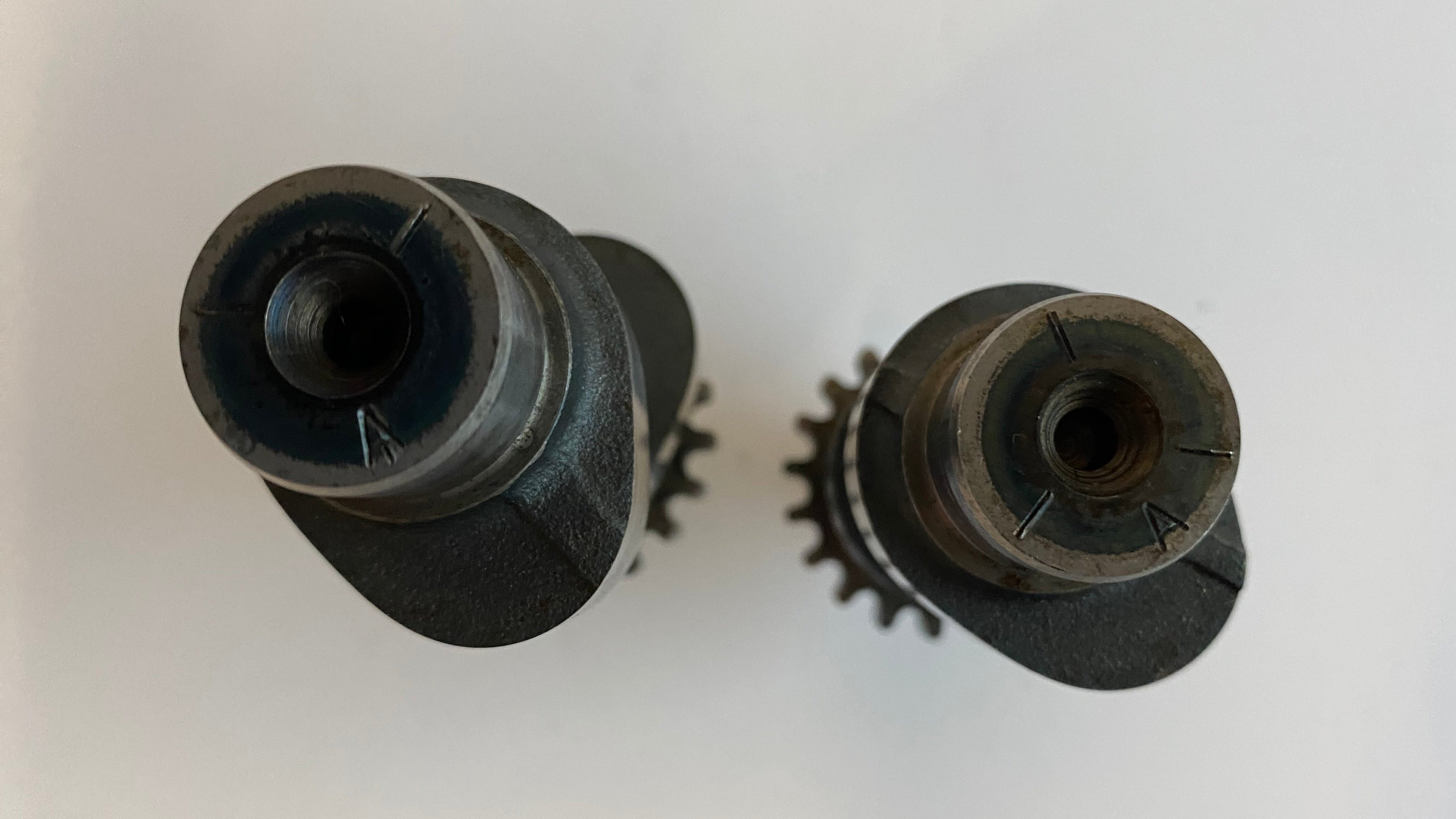 Jeu d'arbres à cames Twin Cam 1450 Harley Davidson REF 25534-99 & 25544-00