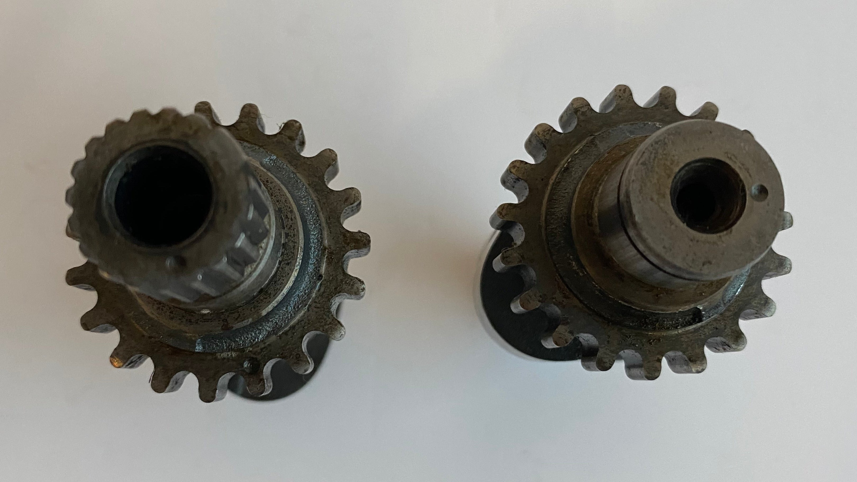 Jeu d'arbres à cames Twin Cam 1450 Harley Davidson REF 25534-99 & 25544-00