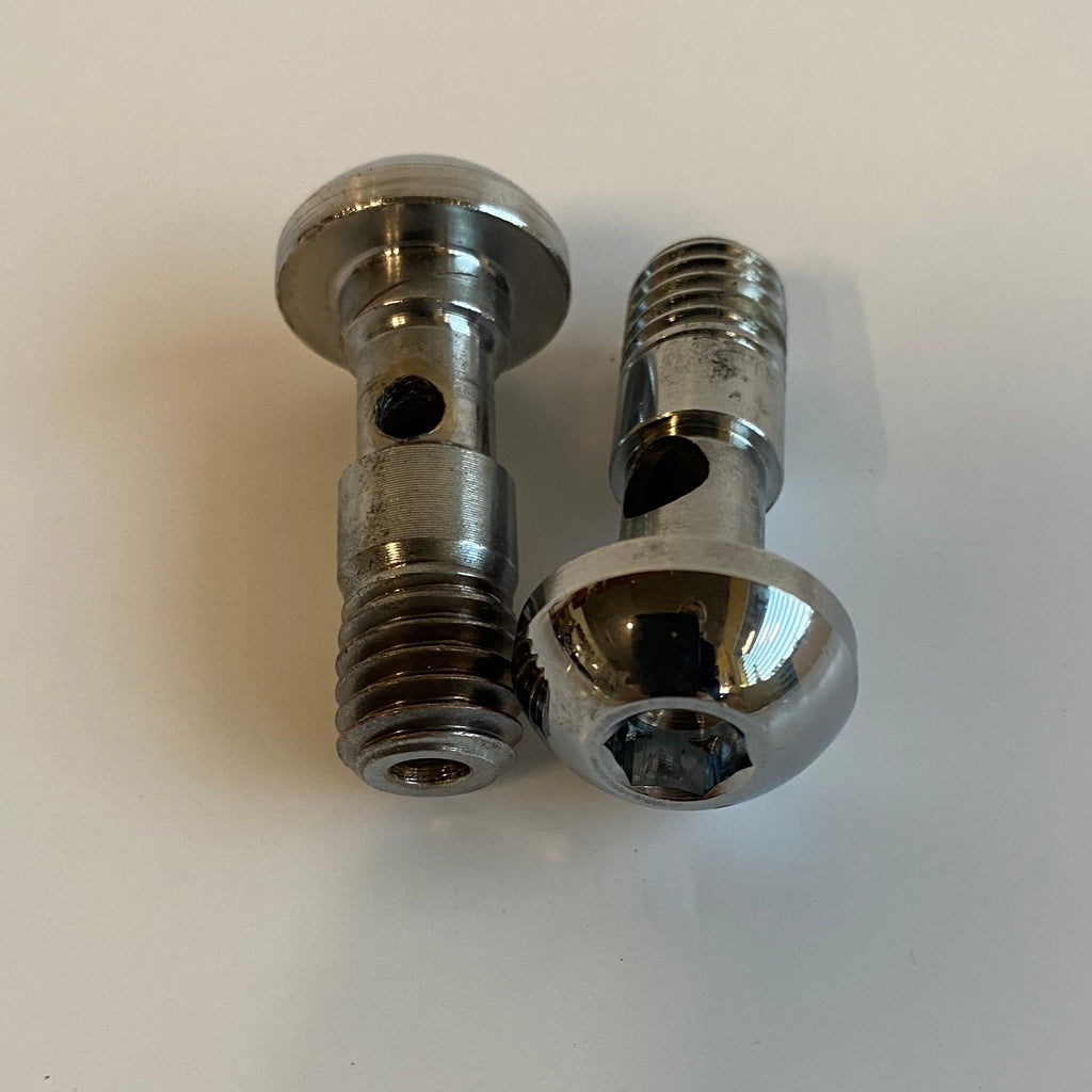 Jeu de 2 vis reniflard BTR bombées 1/2-13 x 1-1/2 Harley Davidson