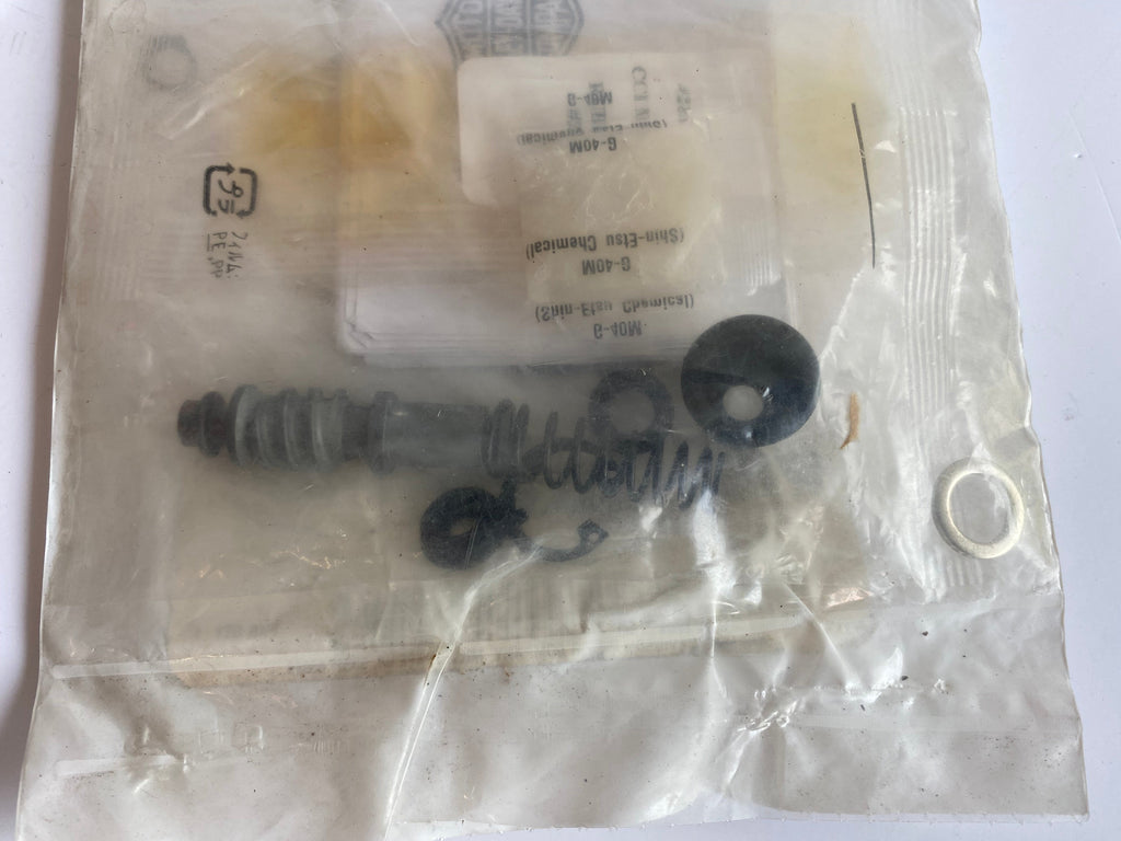 Harley Davidson Single Disc Front Brake Master Cylinder Repair Kit REF OEM 42803-04B