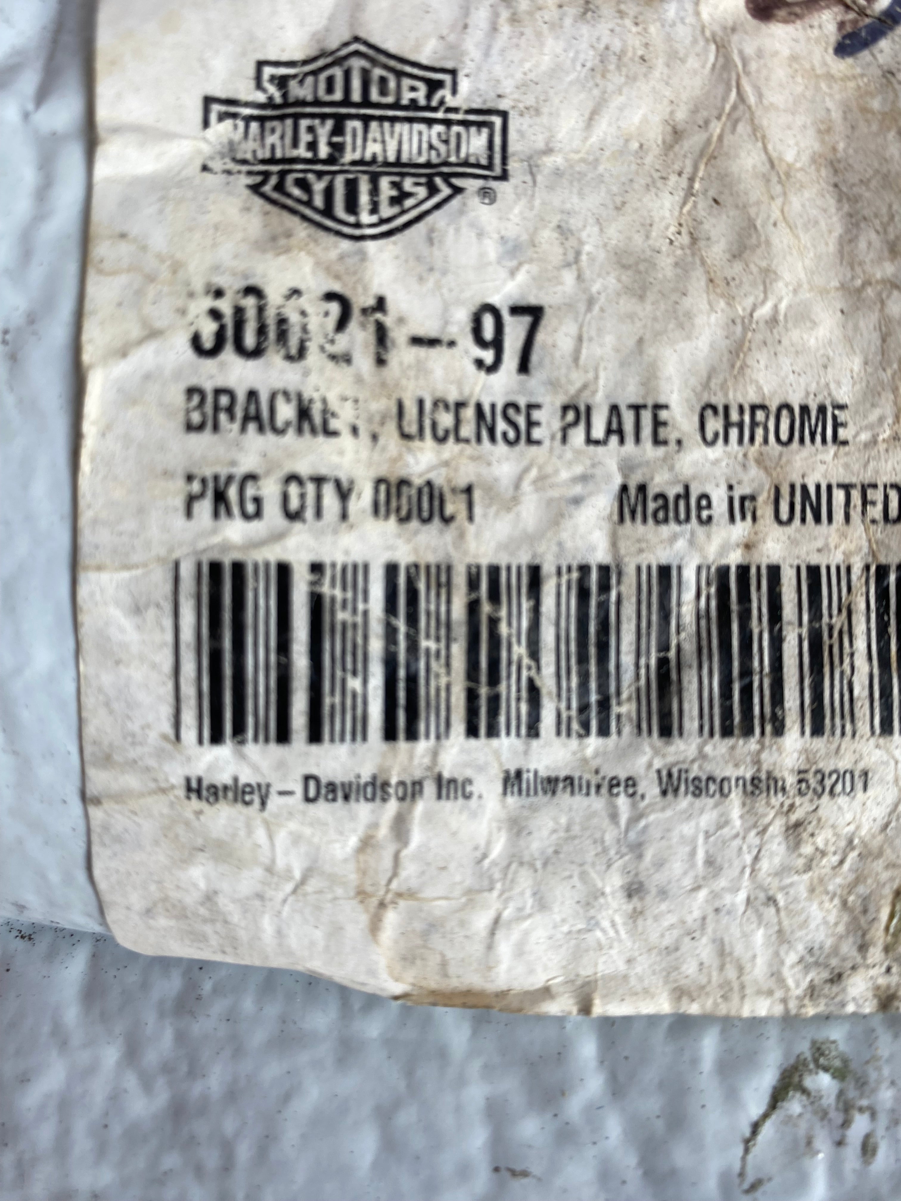 Support de plaque d'immatriculation chromé Harley Davidson REF OEM 60021-97