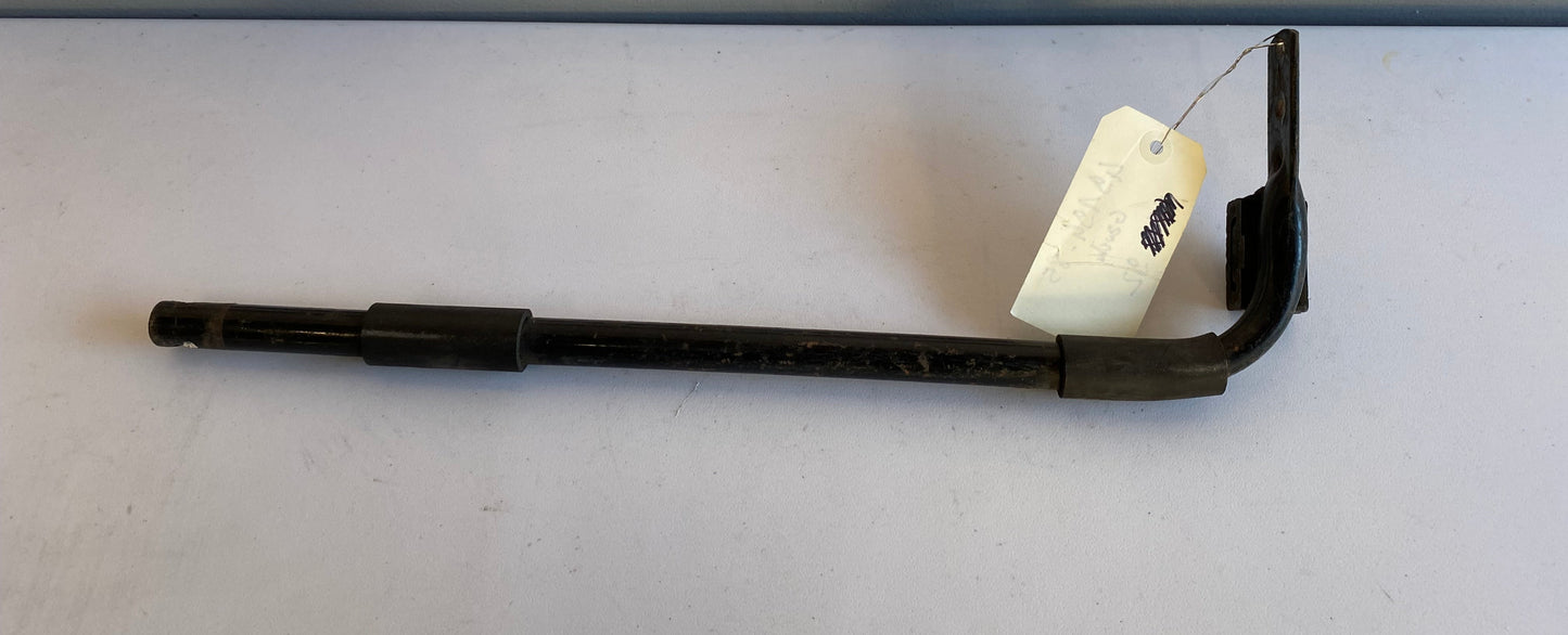 Support droit de sacoche et de silencieux REF OEM : 90781-85