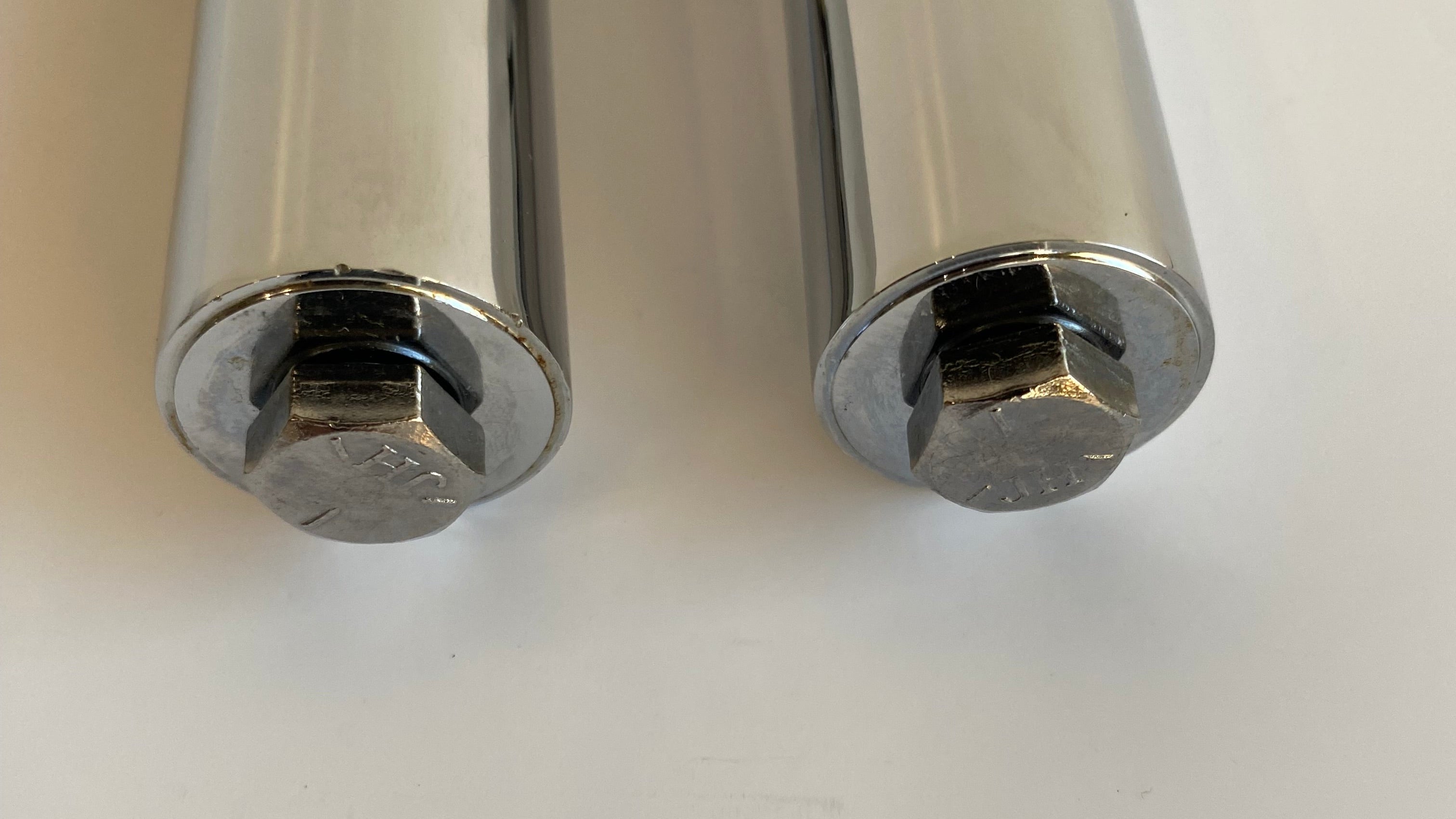 Jeu de supports cales pieds Kuryakyn Harley Davidson REF MCS 544489