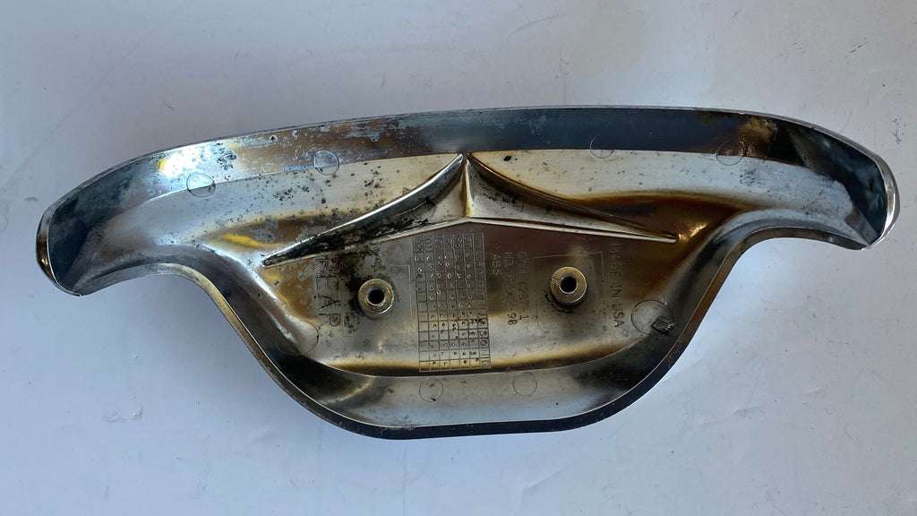 Ornement de garde boue chromé arrière Touring Harley Davidson REF OEM 59342-98