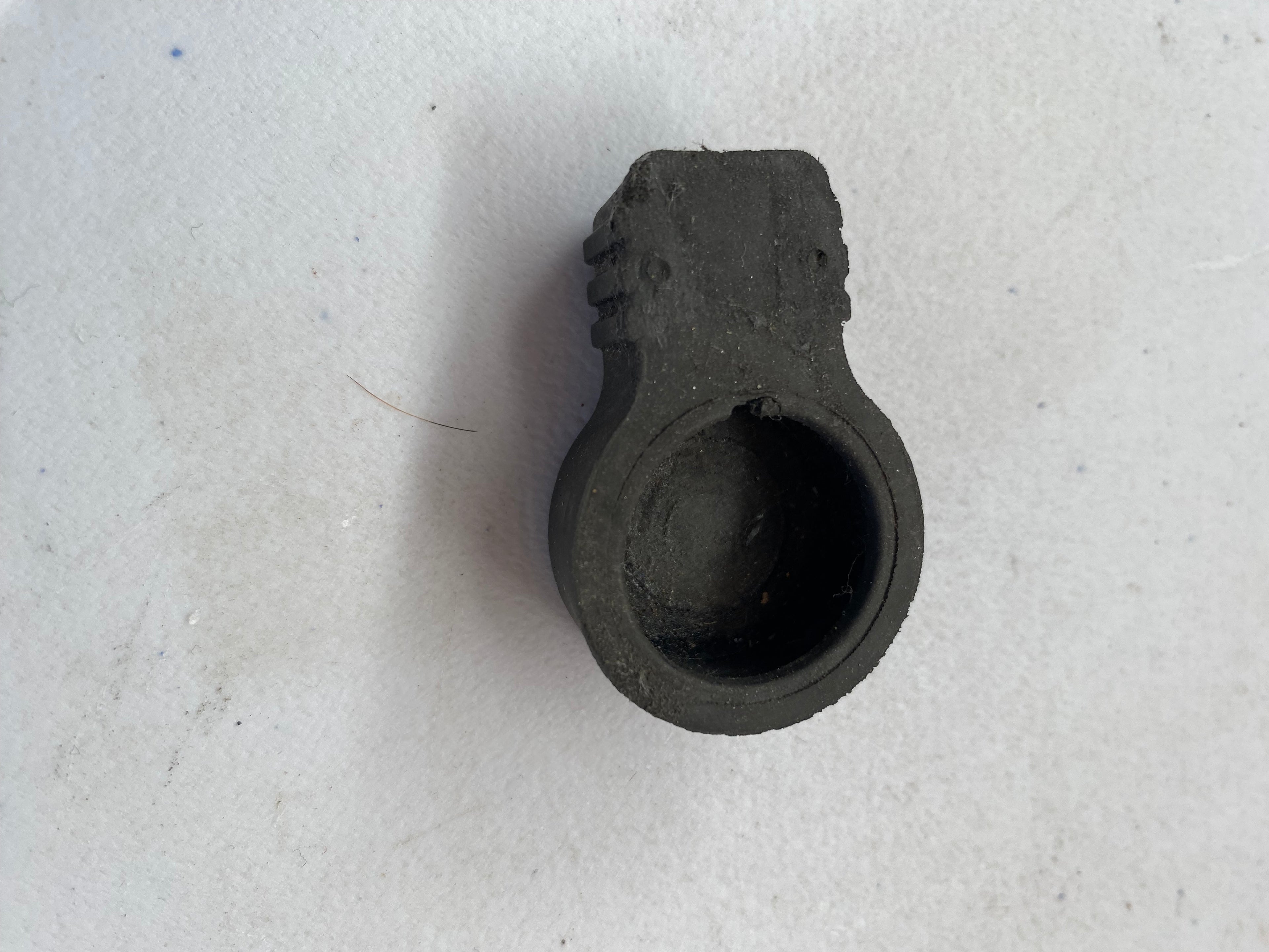 Kuryakyn breather fitting REF MCS: 544918