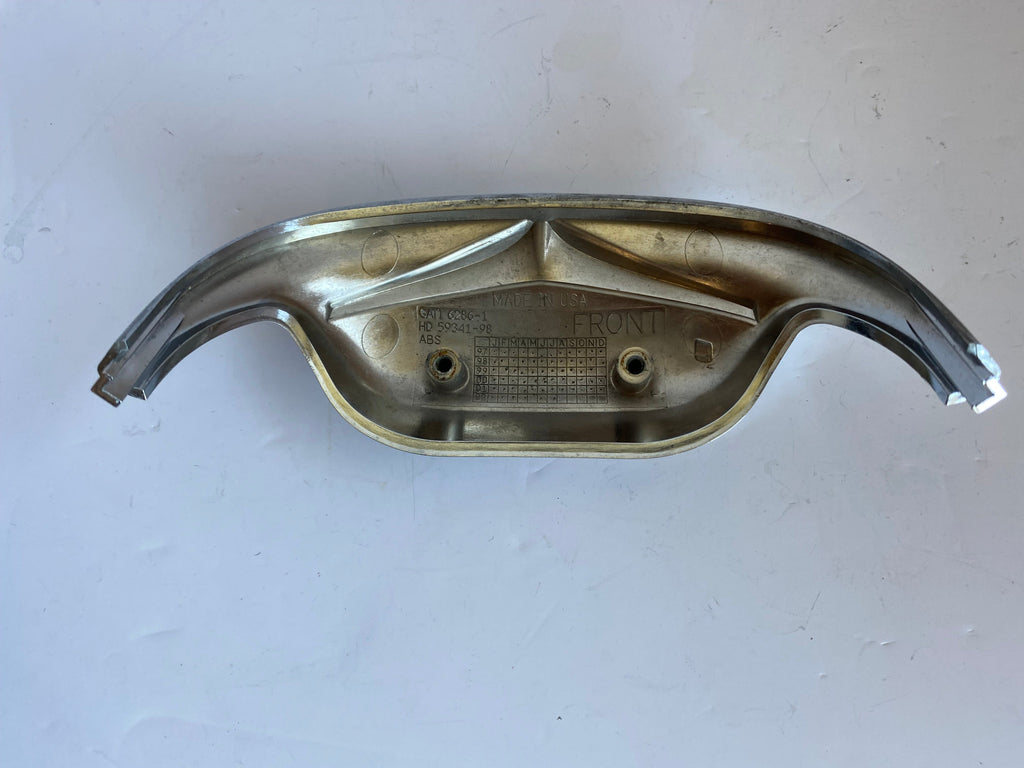 Ornement de garde boue avant chromé Touring Harley Davidson REF OEM 59341-98