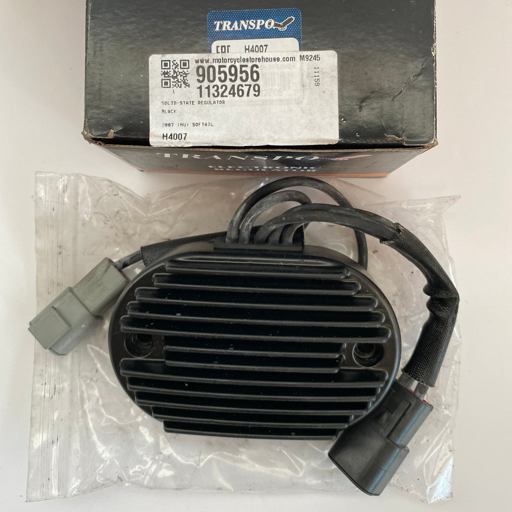 Régulateur de tension Softail 2007 Harley Davidson REF OEM  74540-07