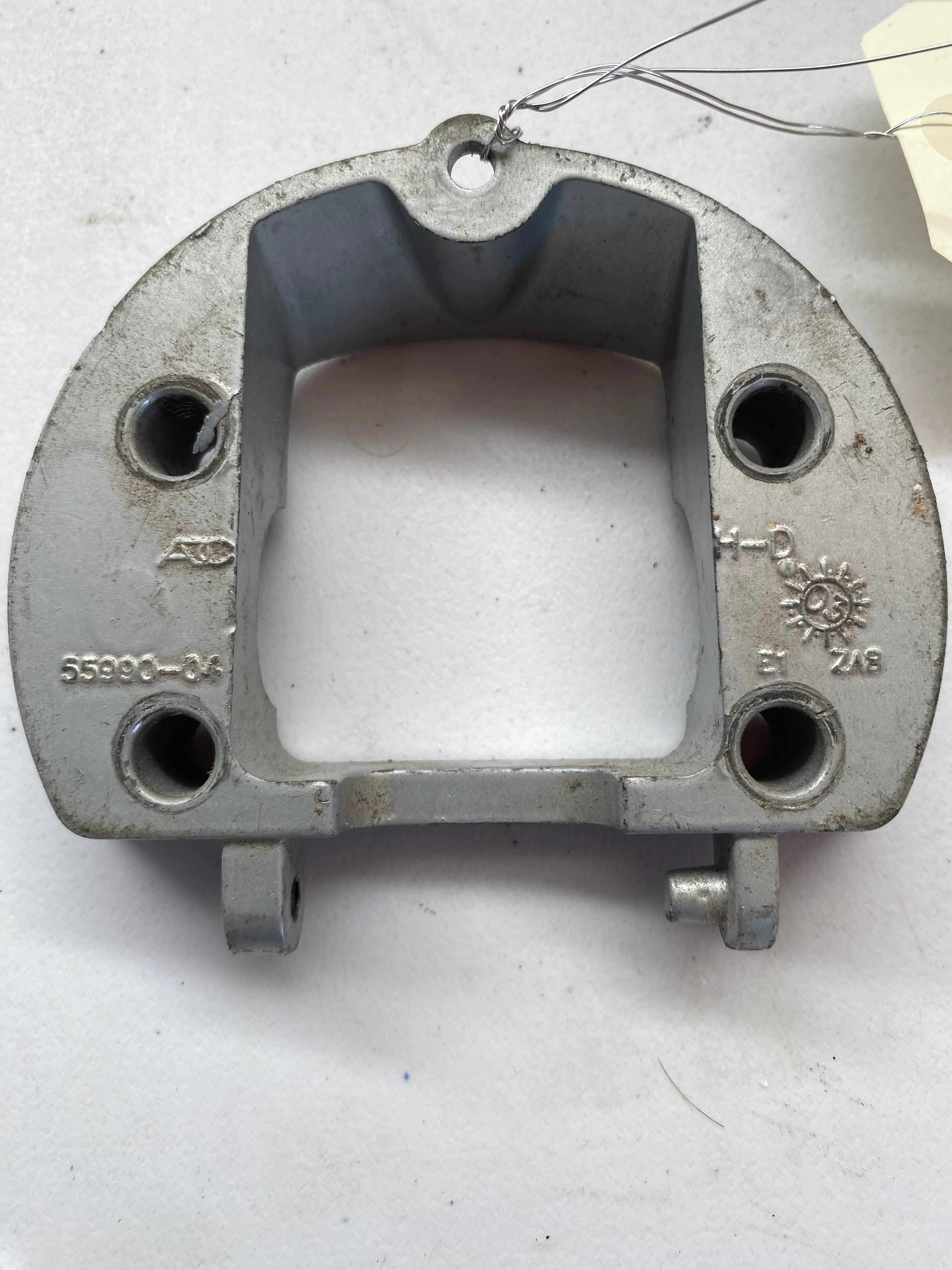 VROD riser bridge OEM REF: 55990-04