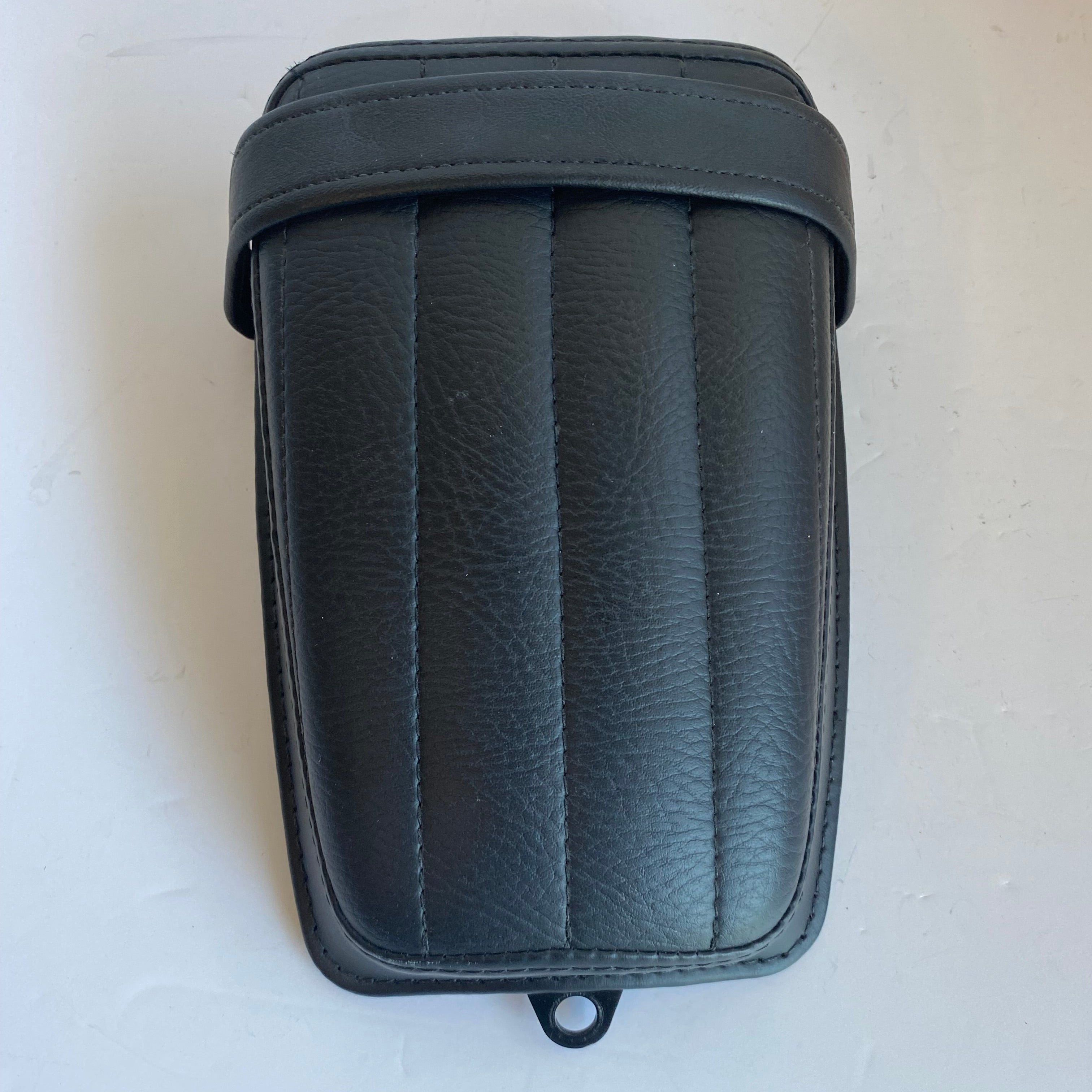 Pouf passager Softail Slim et Slim S Harley Davidson REF 52400039