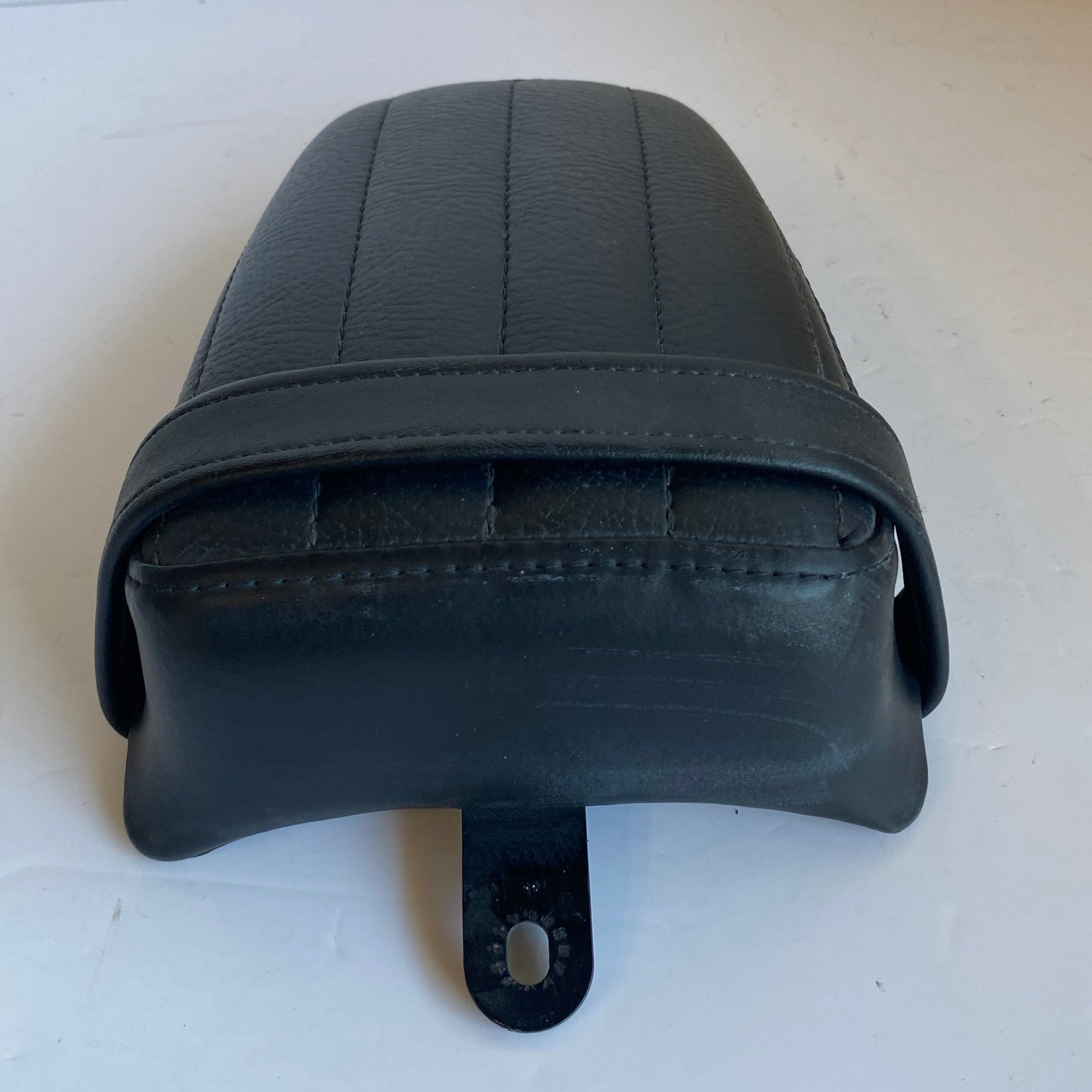 Pouf passager Softail Slim et Slim S Harley Davidson REF 52400039