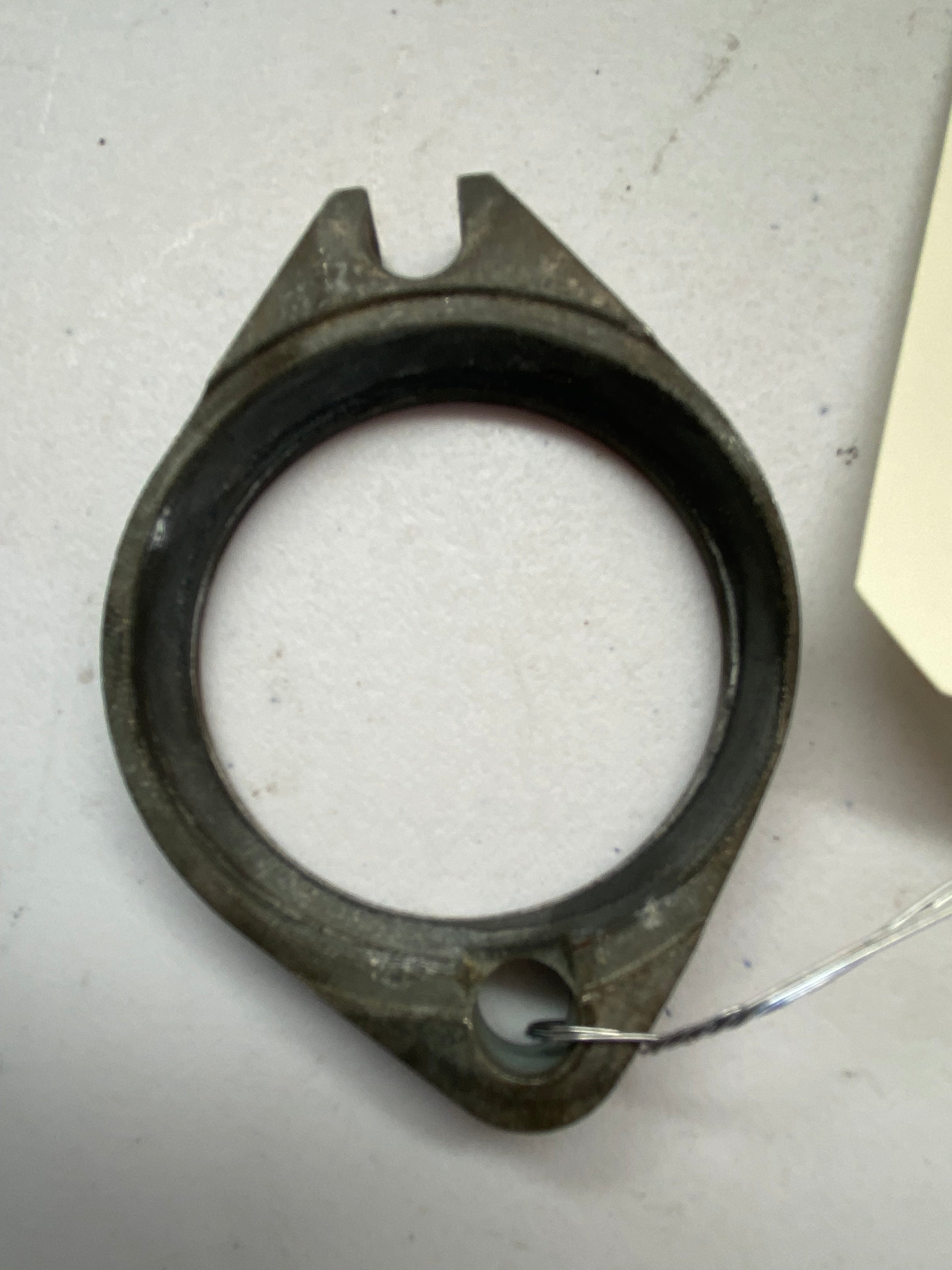 Bride pipe admission arrière Harley Davidson REF OEM : 27010-86A