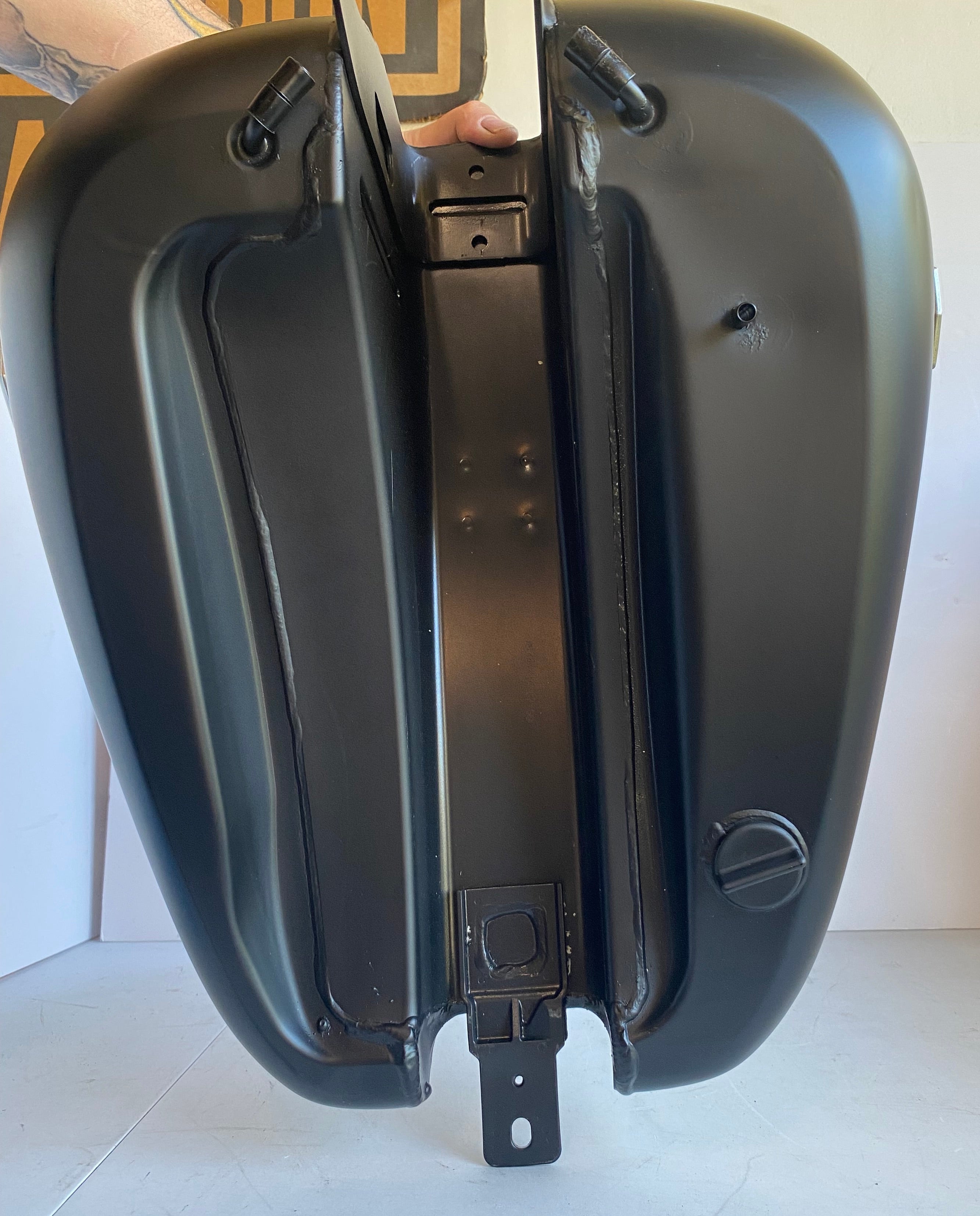 Réservoir carburant noir mat Softail Fat Boy Spécial Harley Davidson REF OEM 61000154BYM
