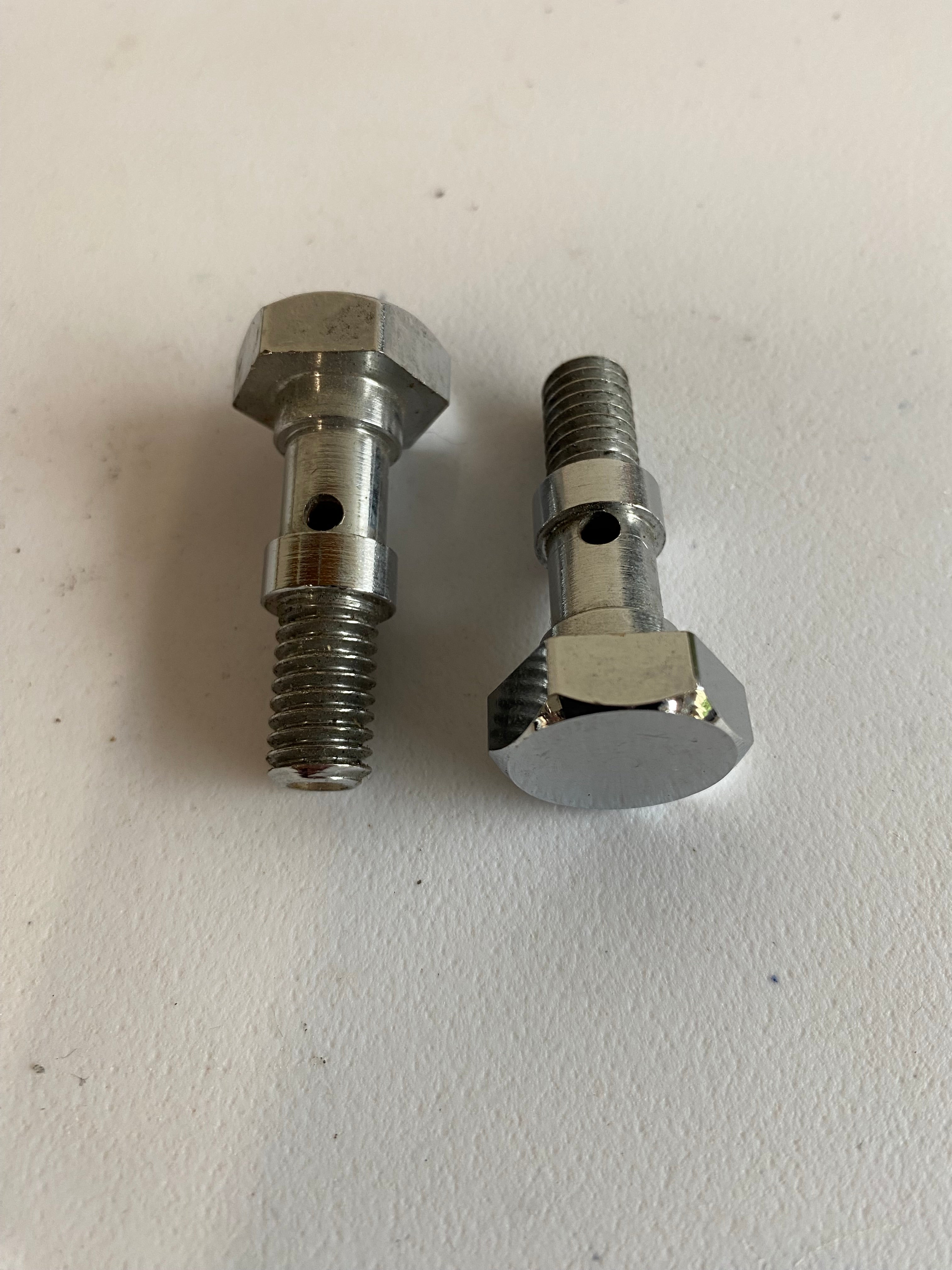 Set of two 3/8-16 Harley Davidson breather screws REF MCS: 999484