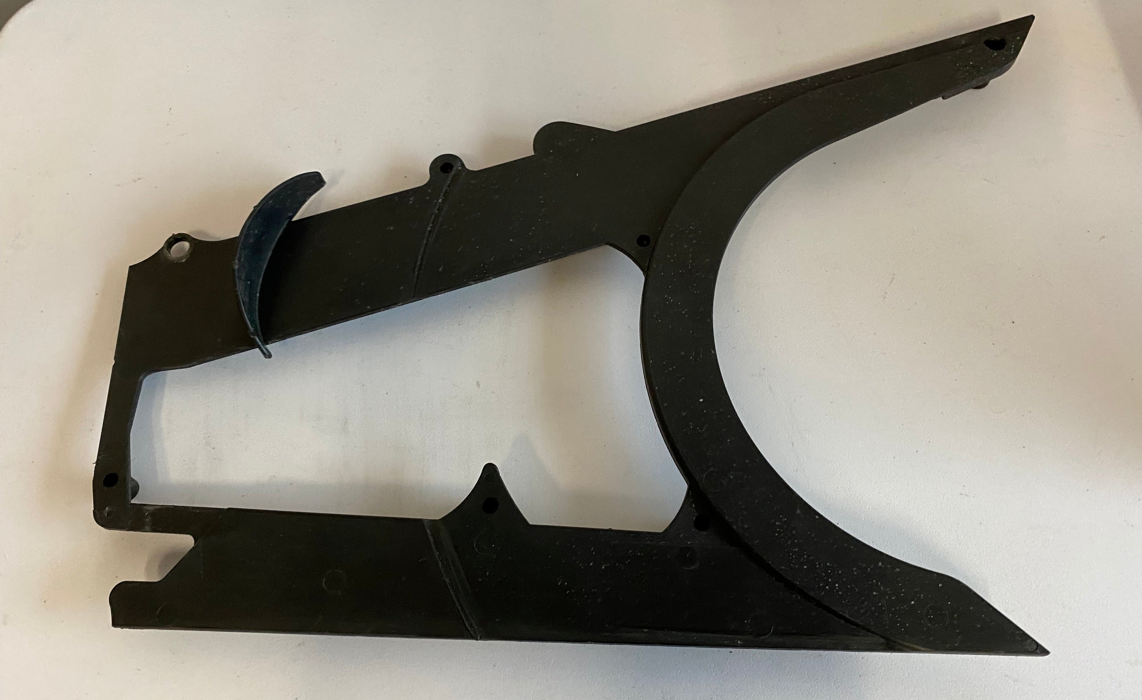 Pare courroie de transmission intérieure BUELL REF OEM : M0564.02A8