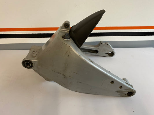 Bras oscillant BUELL REF OEM : K0100.02A8