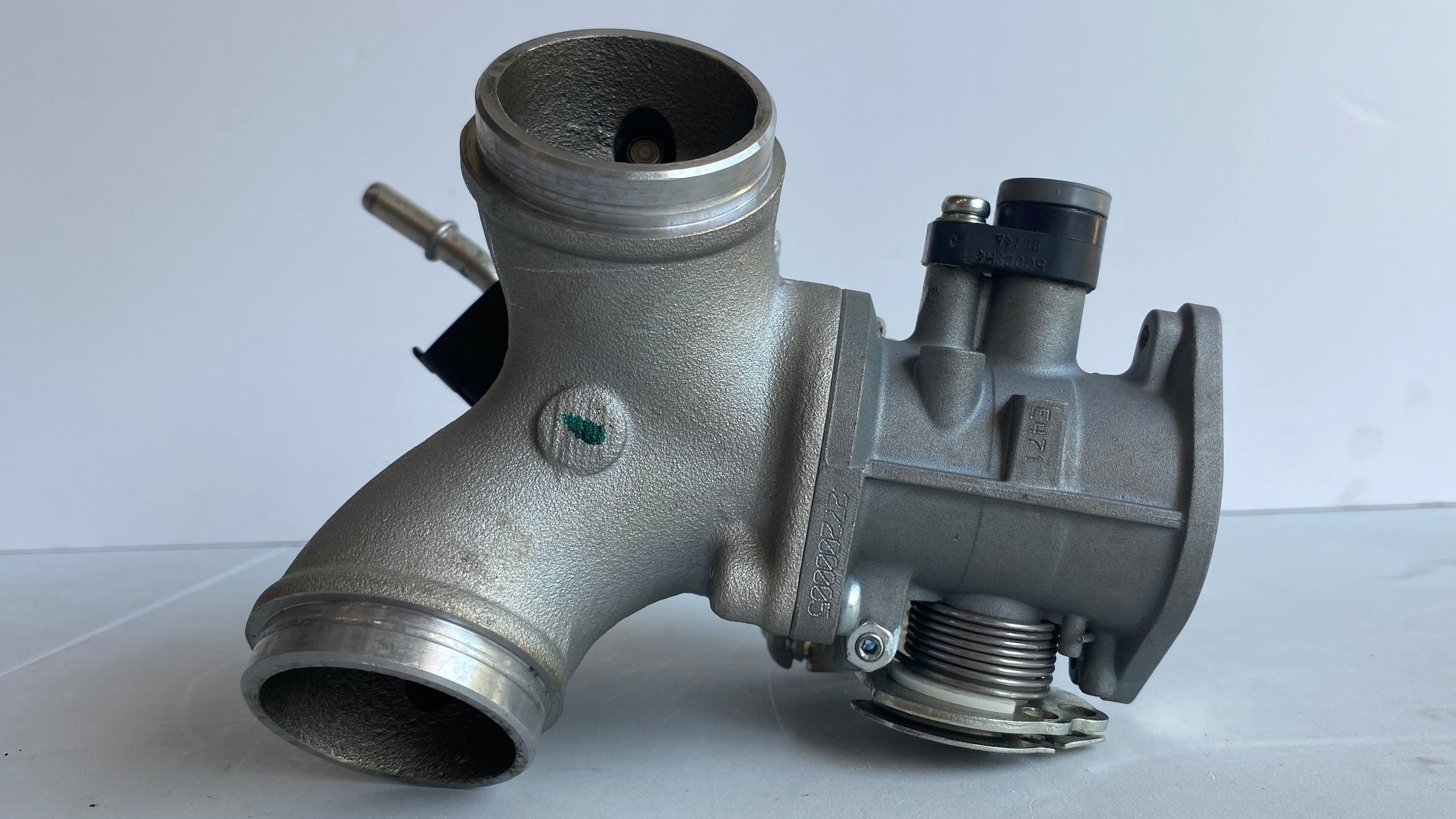 Corps d'injection 34 mm Street XG500 Harley Davidson REF OEM 27200007