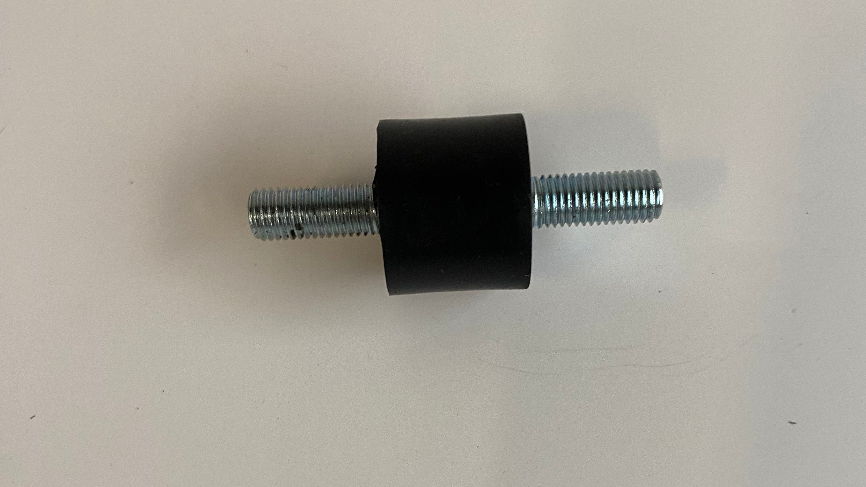 Silent bloc réservoir huile ou batterie Harley Davidson REF WW 95-358