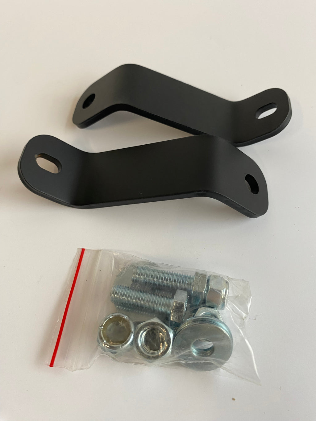 Kit de fixation de repose pied passager/sacoches Softail Héritage Harley Davidson REF Drag 3501-0857