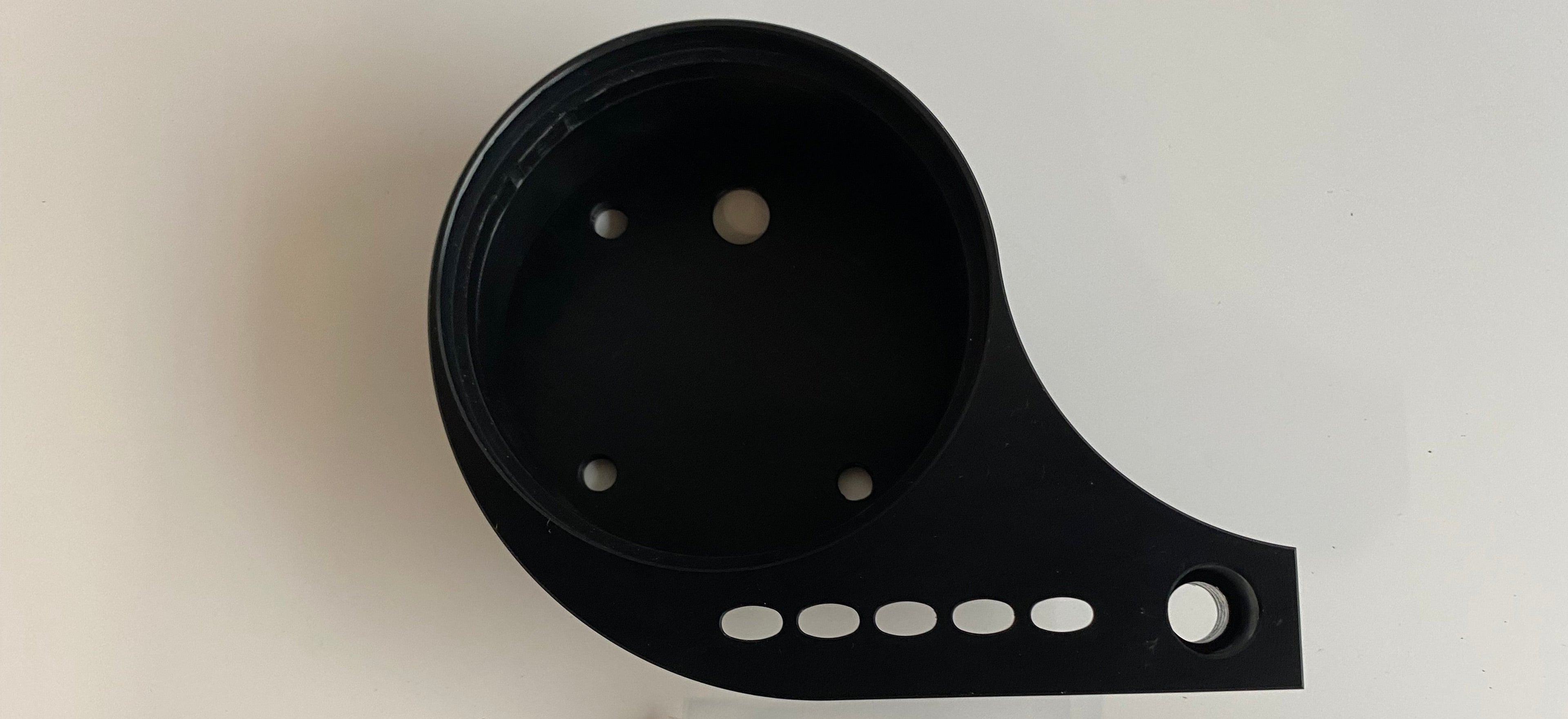 Support de compteur noir latéral Sportster Harley Davidson REF MCS 911332