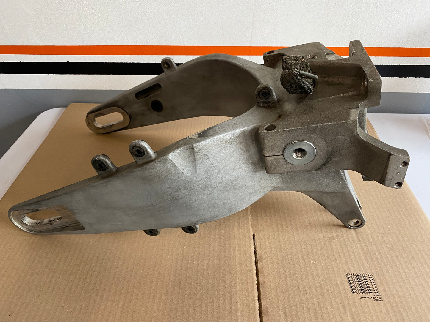 Bras oscillant BUELL M1 et support moteur BUELL X1, M2, S1, S3