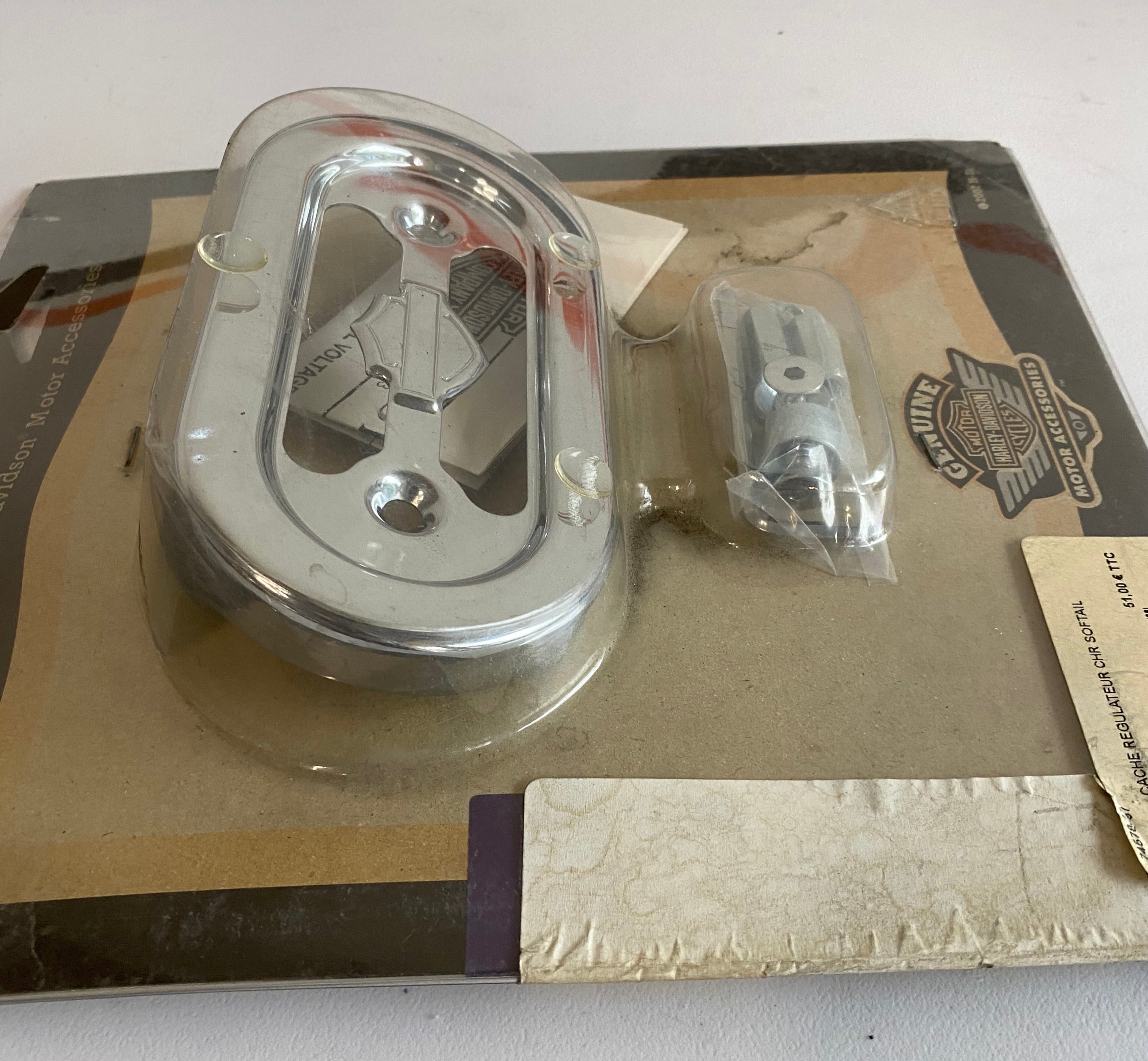 Regulator Cover Softail Harley Davidson REF OEM: 74582-00