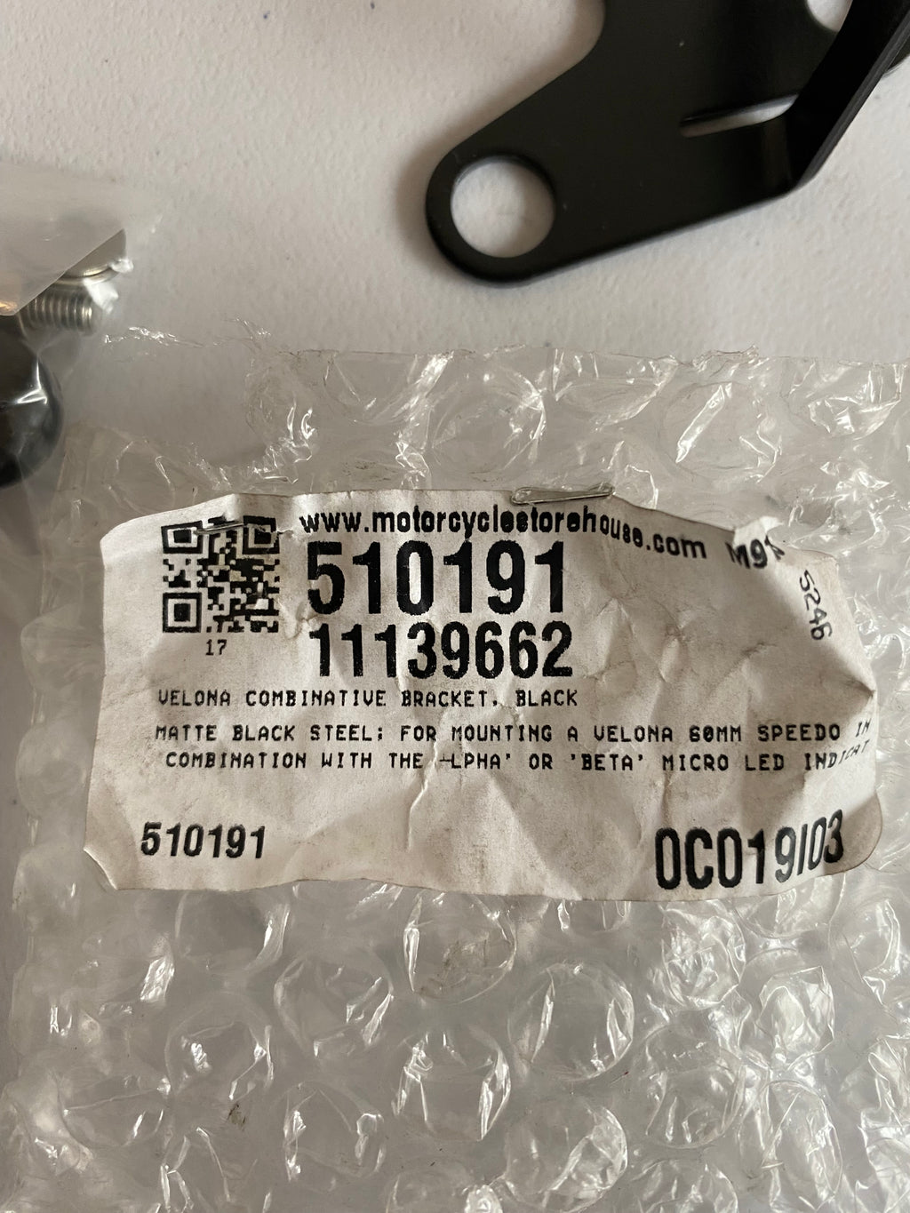 Daytona Harley Davidson Speedometer and Indicator Bracket REF: 510191