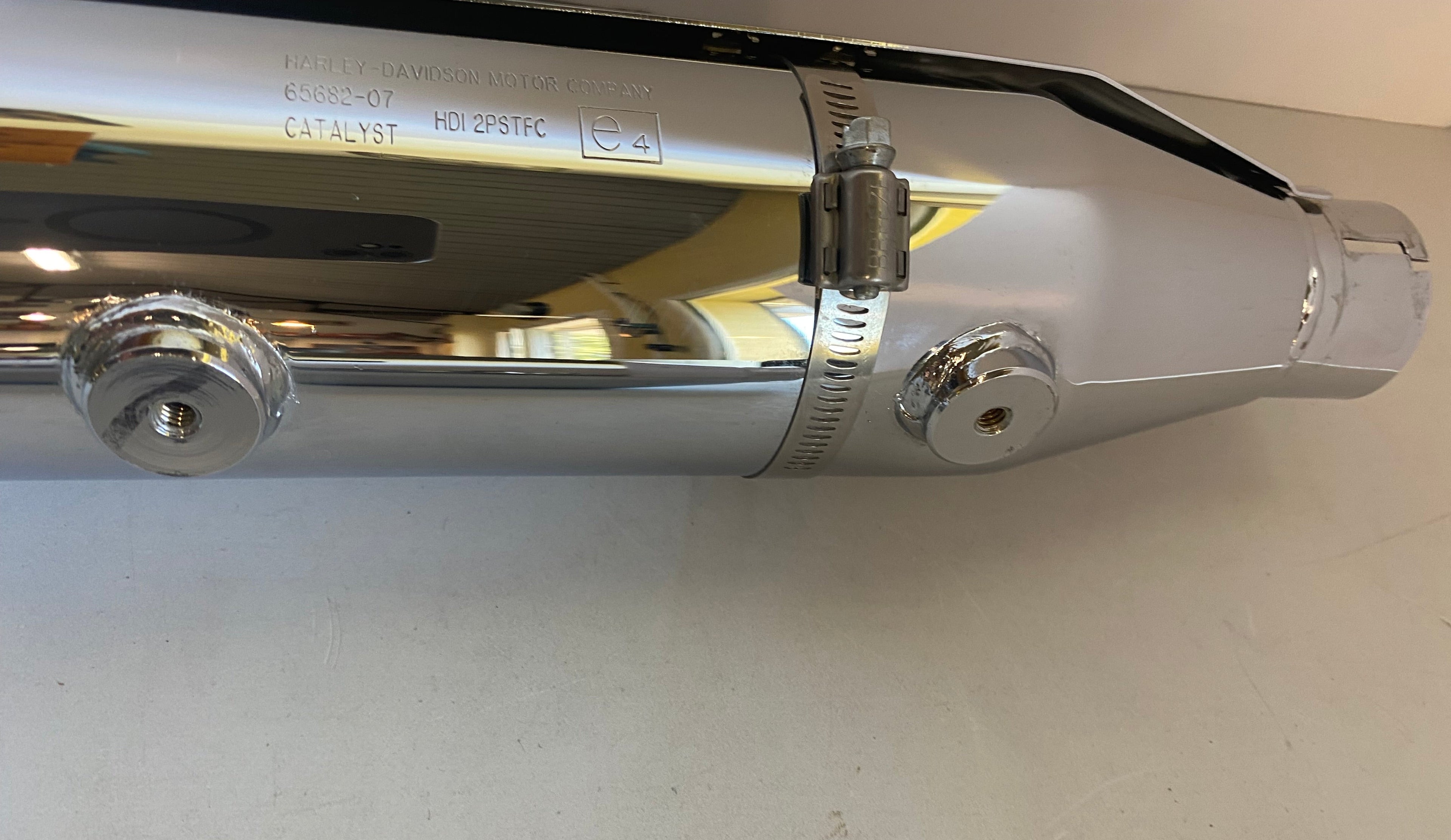Genuine Harley Davidson Softail Muffler Set REF OEM 65682-07 &amp; 65685-07