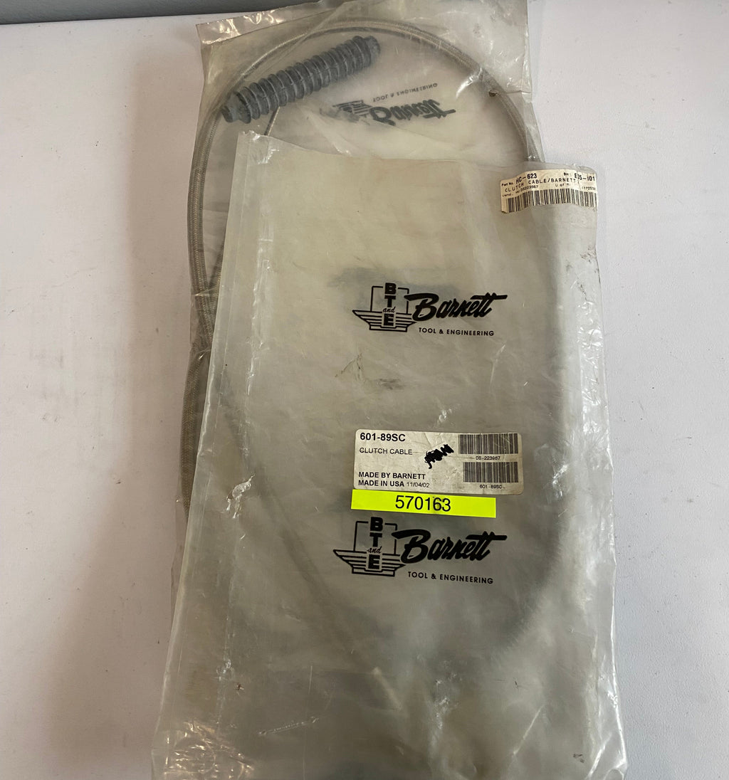 Câble d'embrayage Barnett inox 62 pouces Harley Davidson REF MCS : 570163