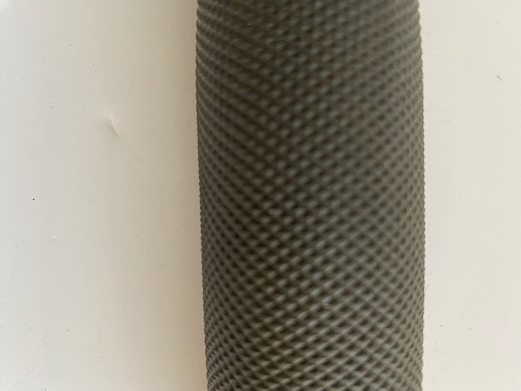 Poignée droite noire RSD Chrono Contrast Cut Harley Davidson REF 0063-2036-BM