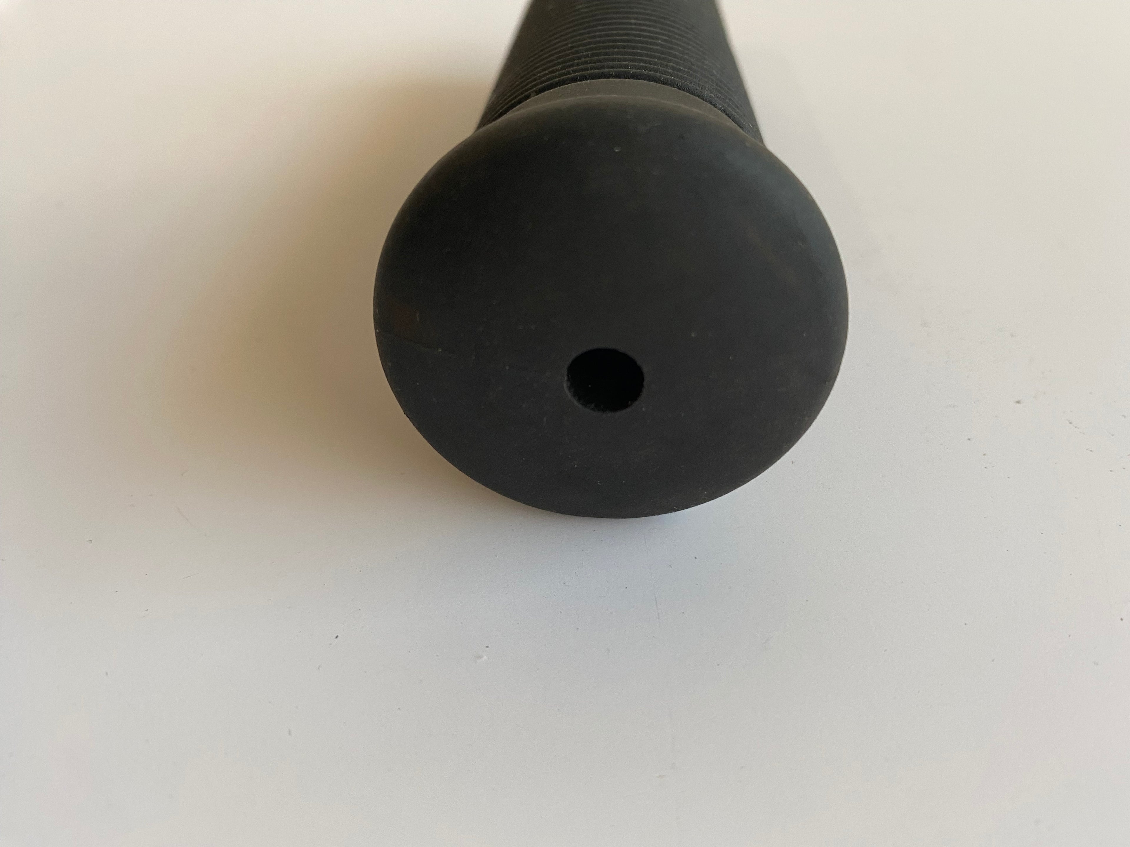 Poignée droite Anderson Harley Davidson REF MCS 906092