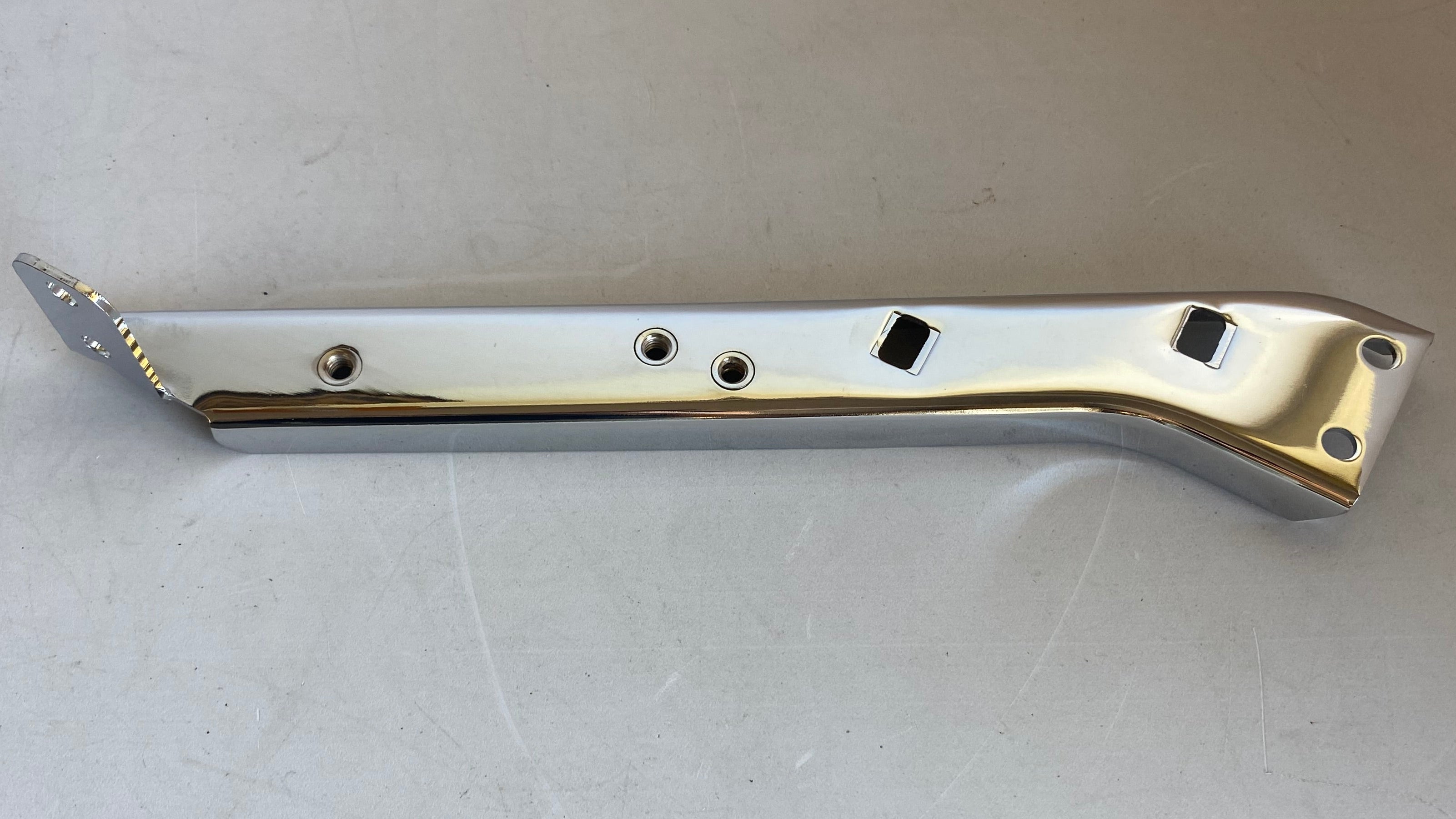 Support de sacoche/silencieux chromé gauche Touring Harley Davidson REF OEM 90718-79C