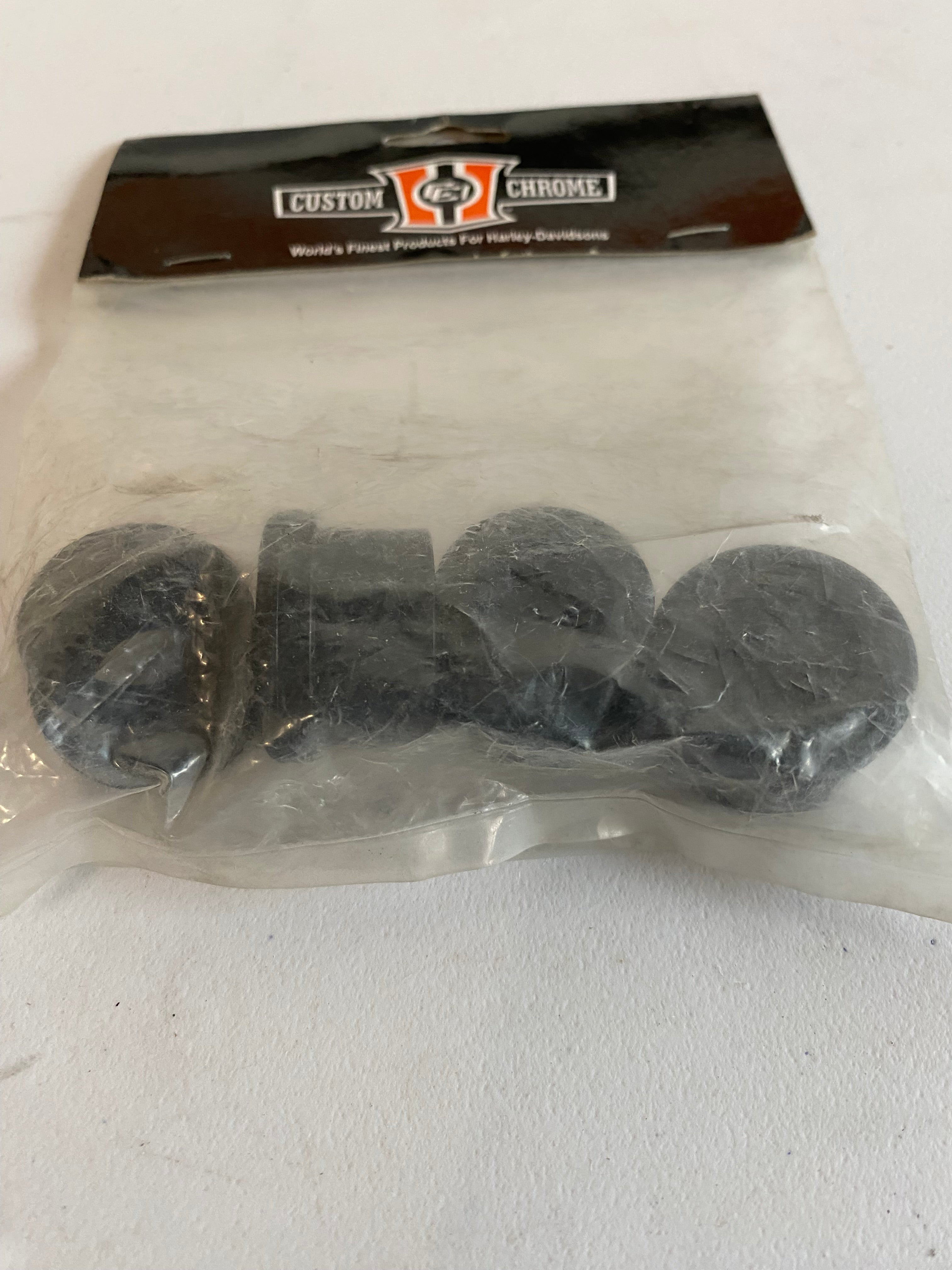 kit of 4 rubber risers REF custom chrome: 110088