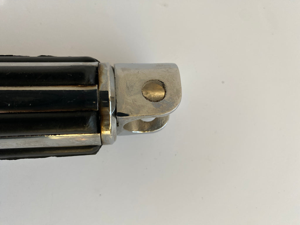 Cale pied rail chrome Harley Davidson REF MCS 599080