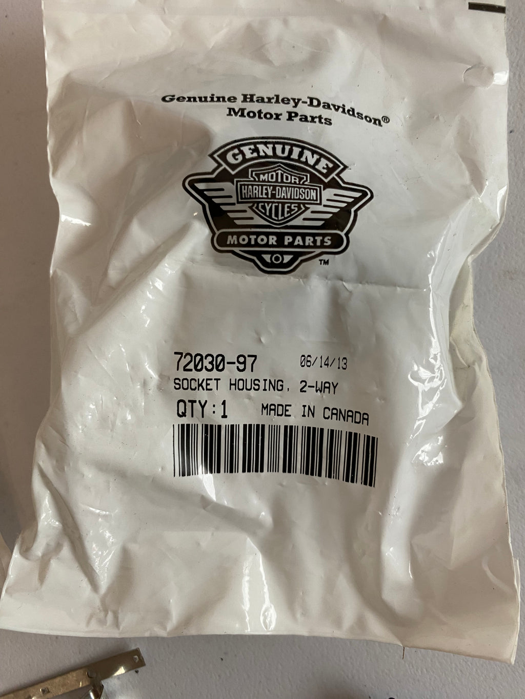 Prise de régulateur Harley Davidson REF OEM : 74505-95A
