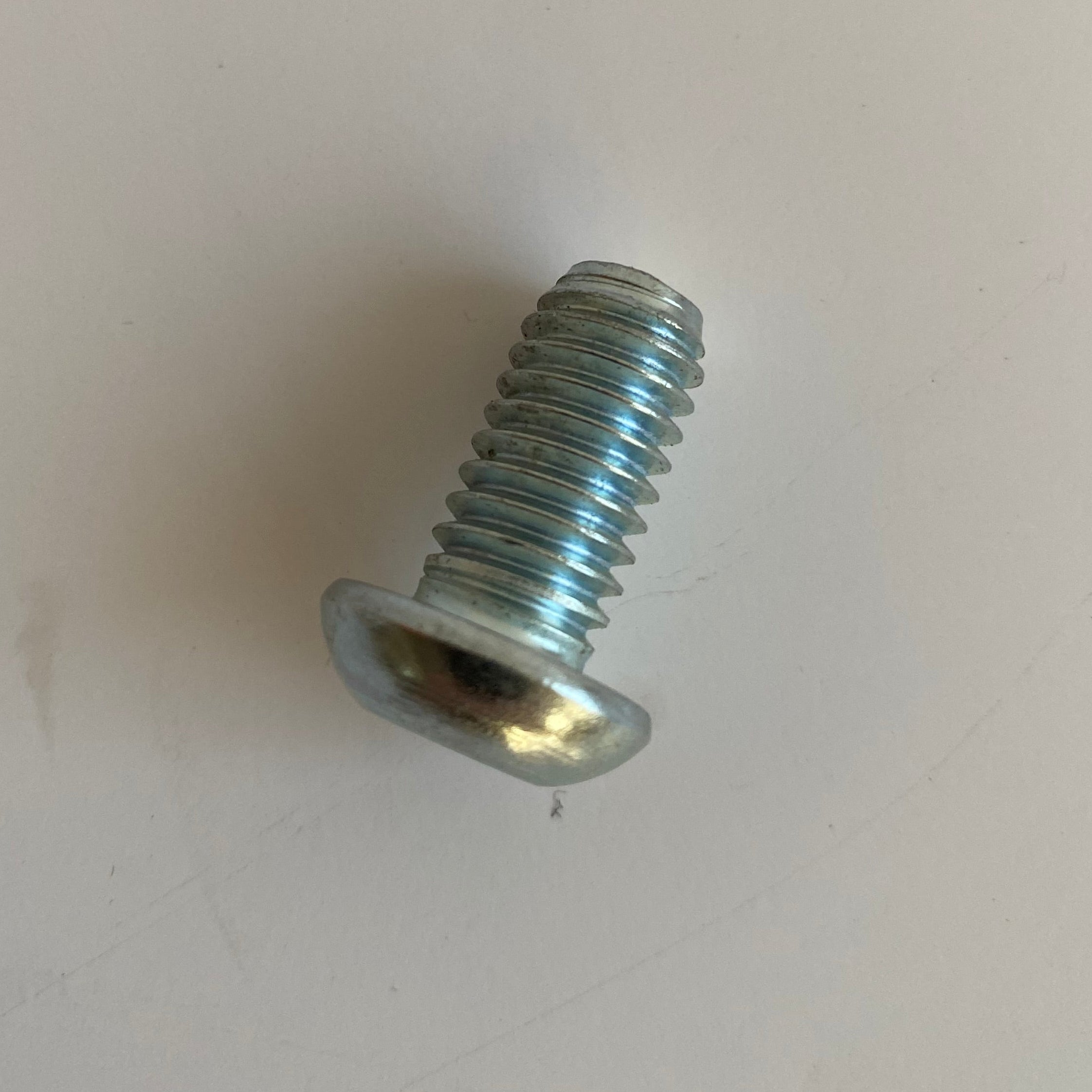 Vis BTR bombée 3/8-16 x 3/4 pouce Harley Davidson REF OEM 4190