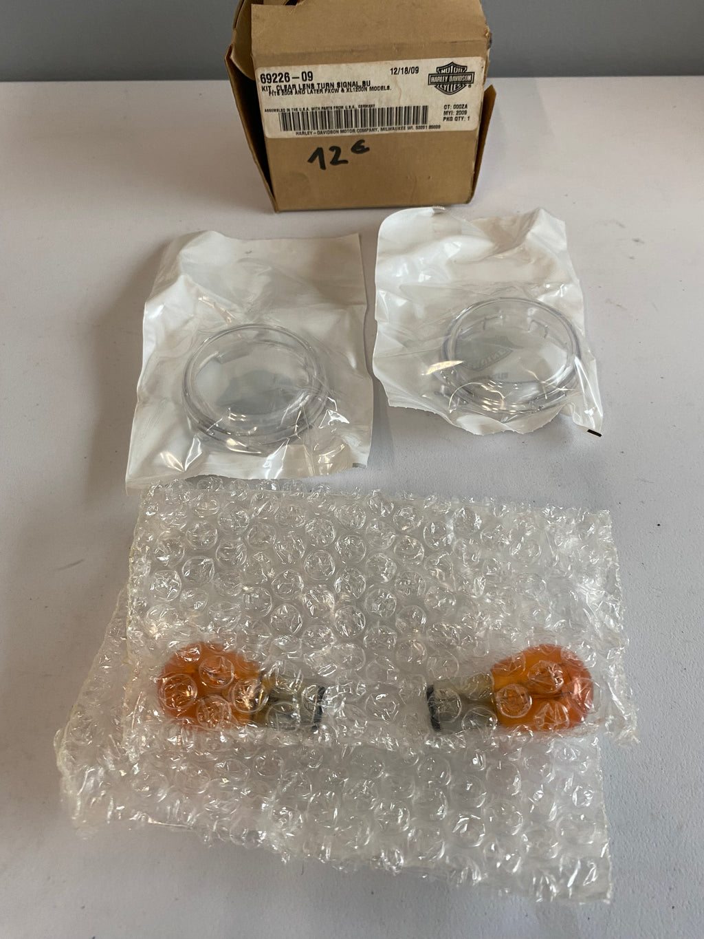 Clear Bullet Harley Davidson cabochon kit OEM REF: 69226-09