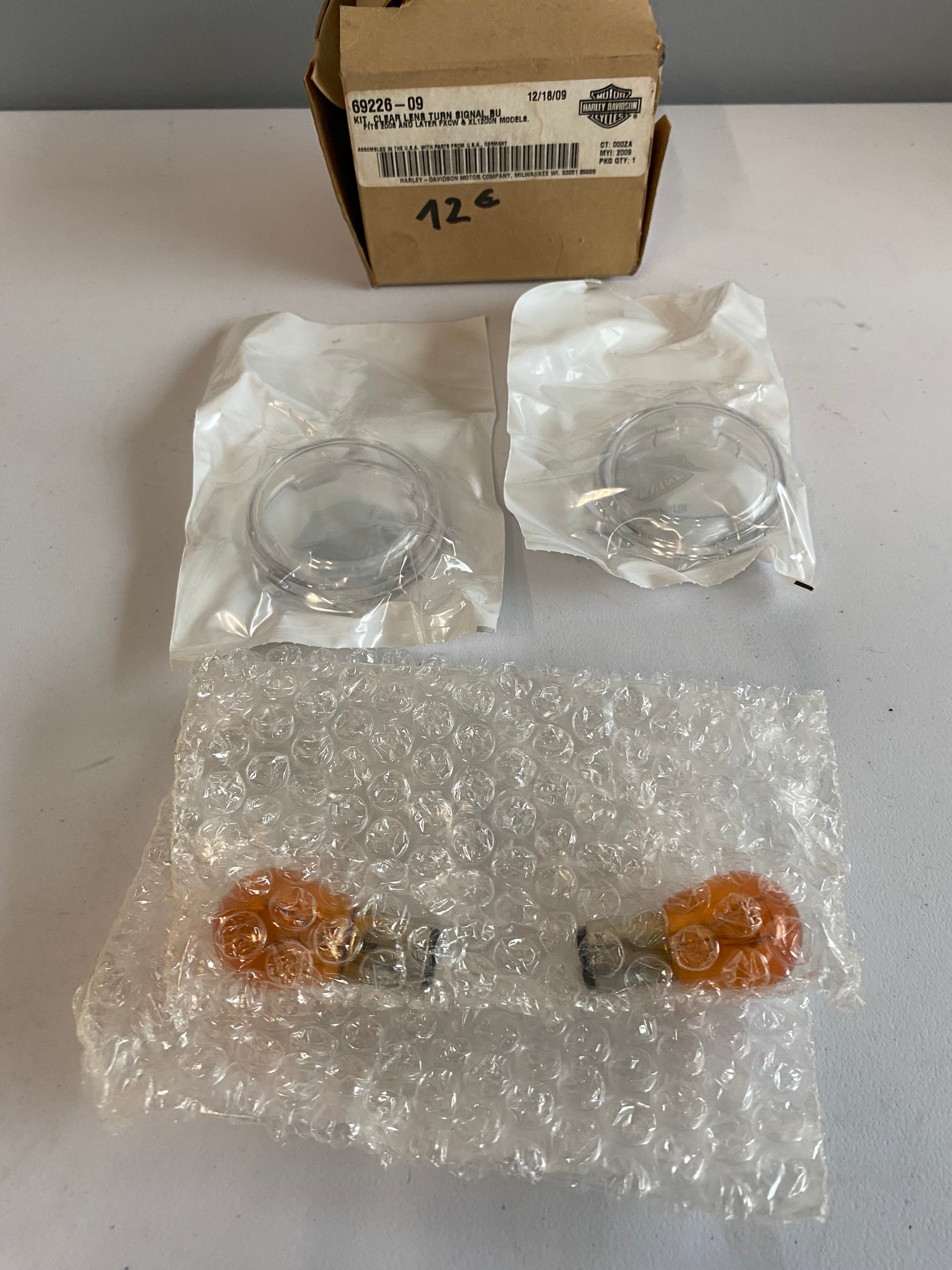 Clear Bullet Harley Davidson cabochon kit OEM REF: 69226-09