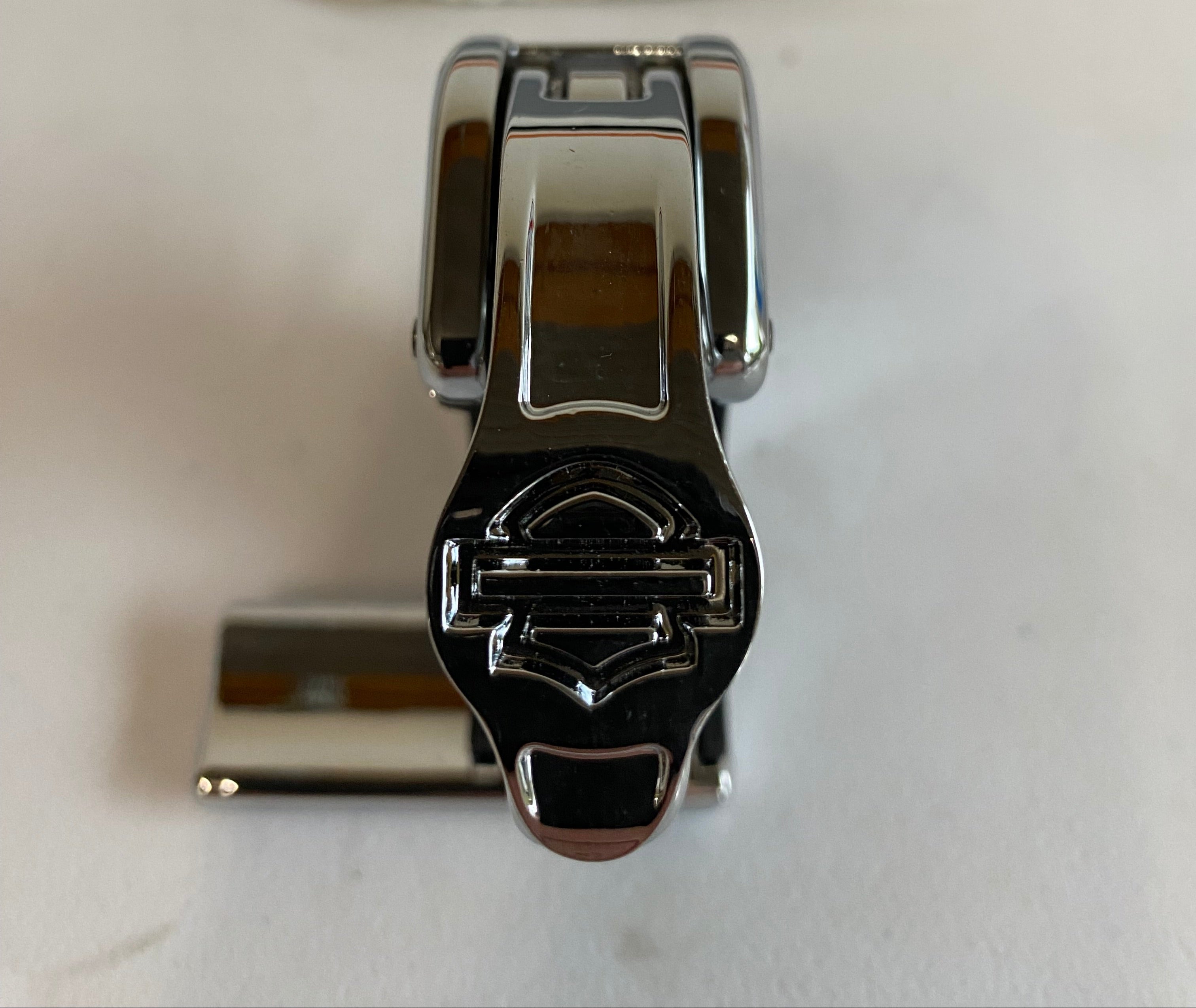 Harley Davidson Windshield Clip OEM REF: 59868-05