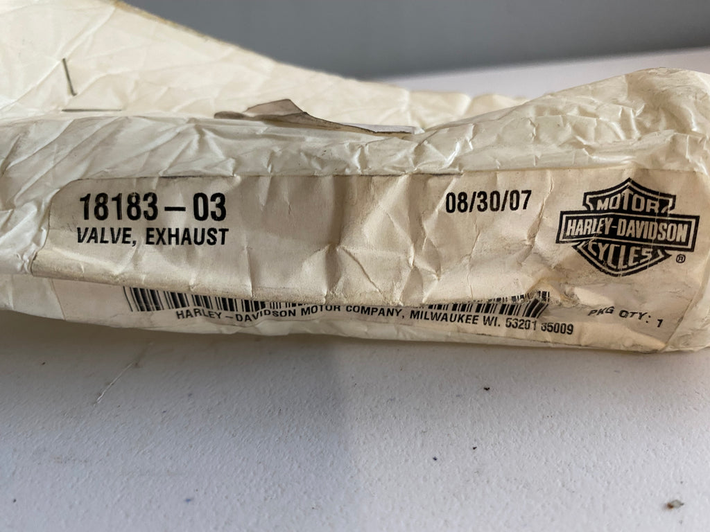 Soupape d'échappement Harley Davidson REF OEM : 18183-03
