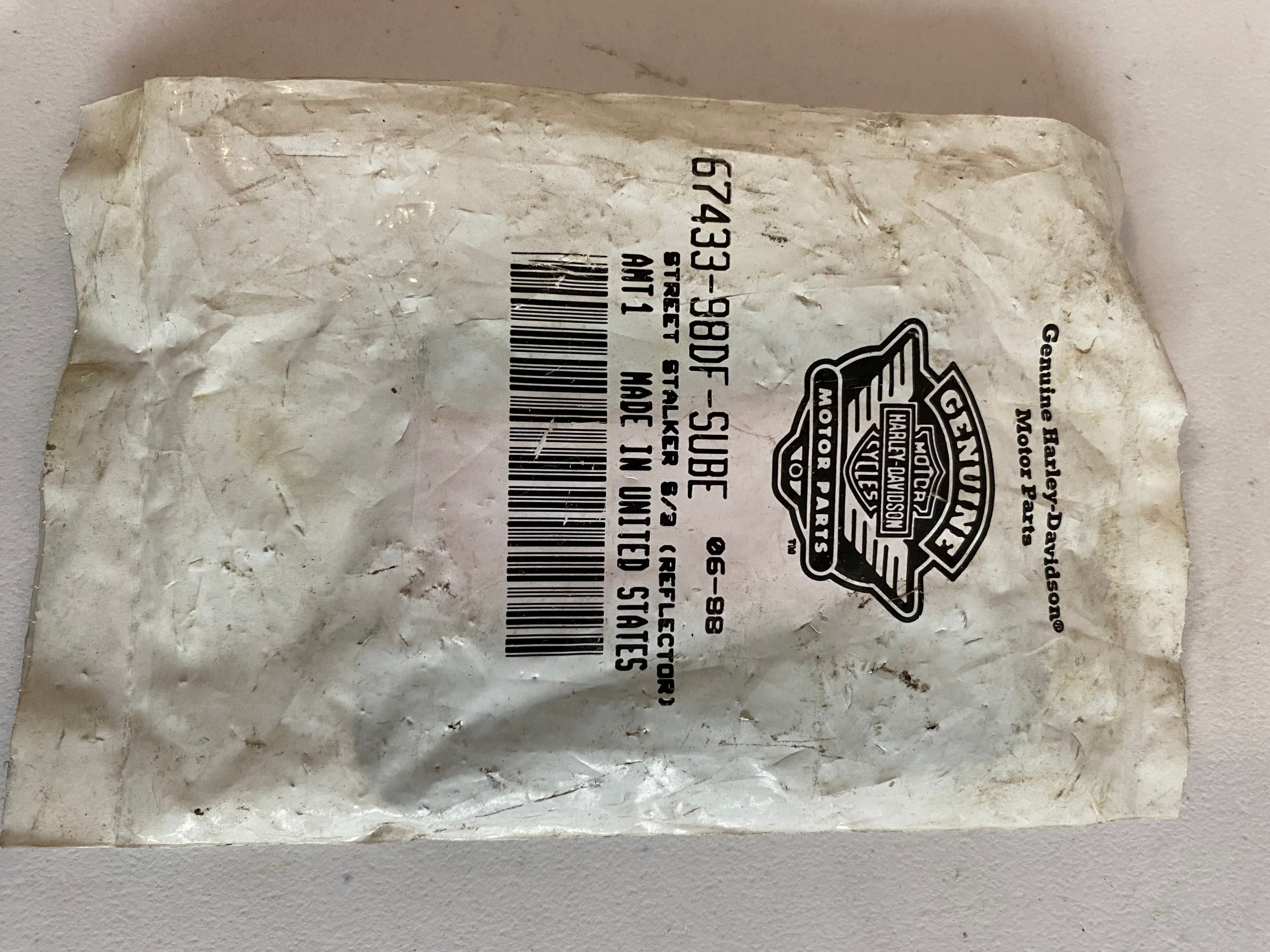 Support réflecteur + réflecteur Street Stalker 8/3 Harley Davidson REF OEM : 67433-98DF