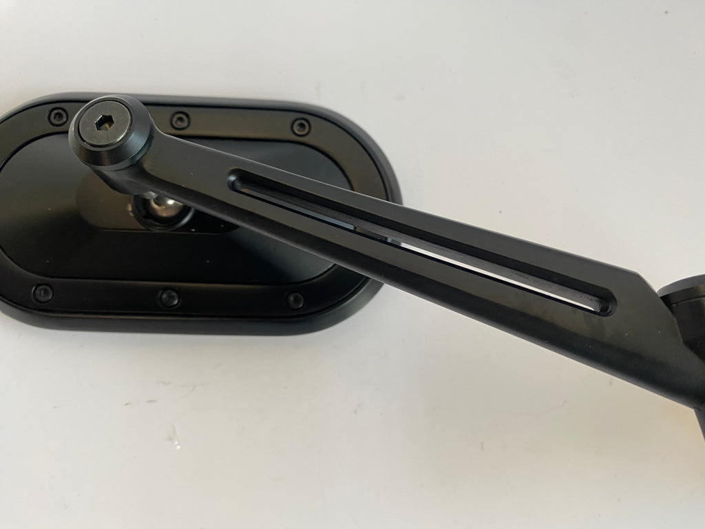 Rétroviseur noir droite Kuryakyn Harley Davidson REF 1737