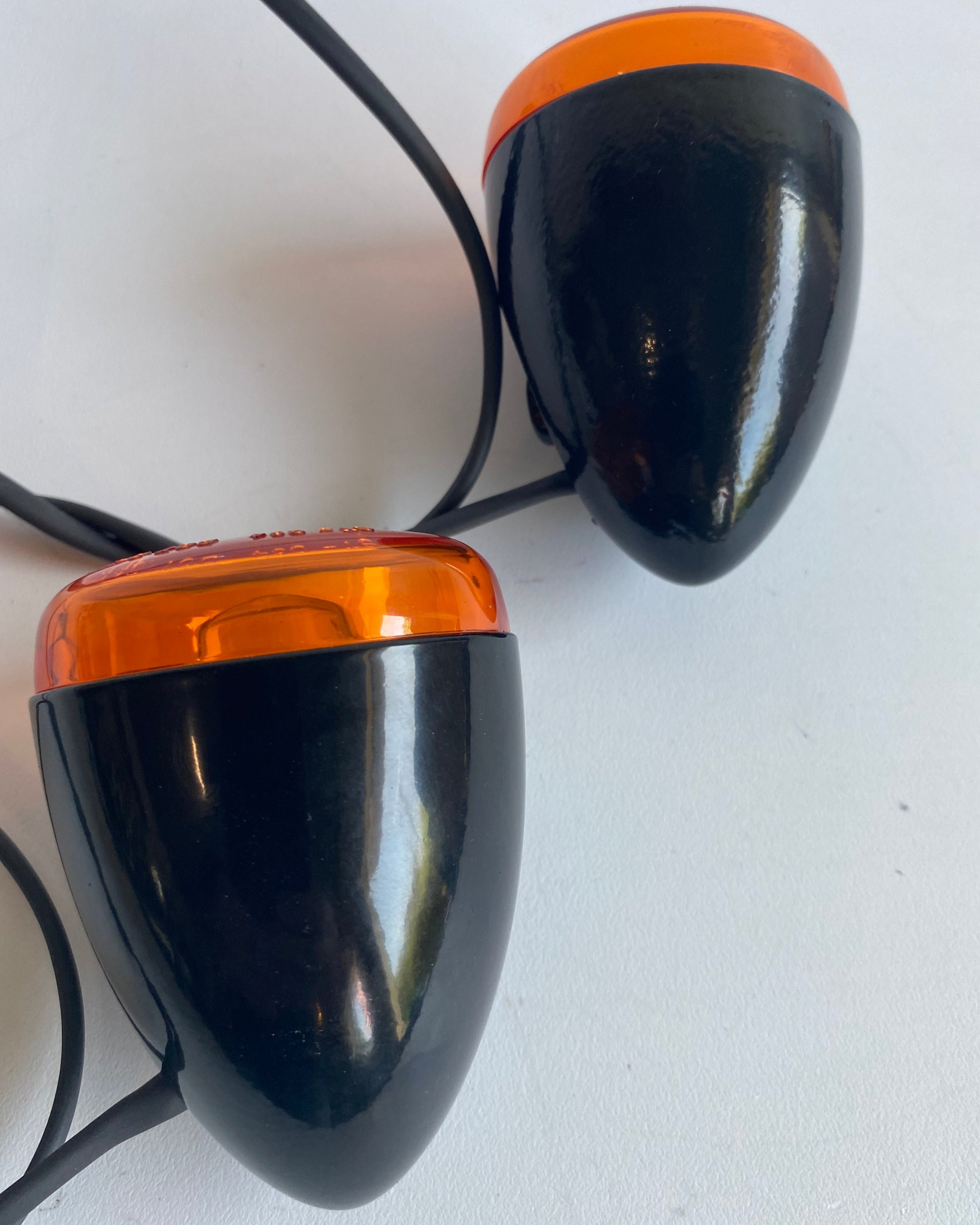 Jeu de clignotants arrière noirs Harley Davidson REF OEM 73318-09