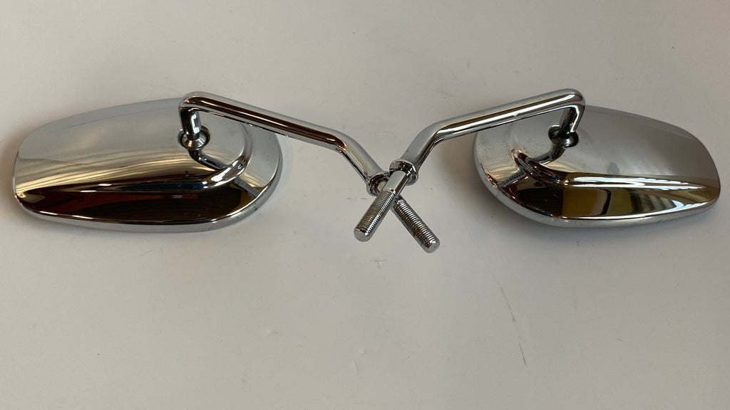 Jeu de 2 rétroviseurs chromés courts Harley Davidson REF OEM 91845-03B & 91840-03B