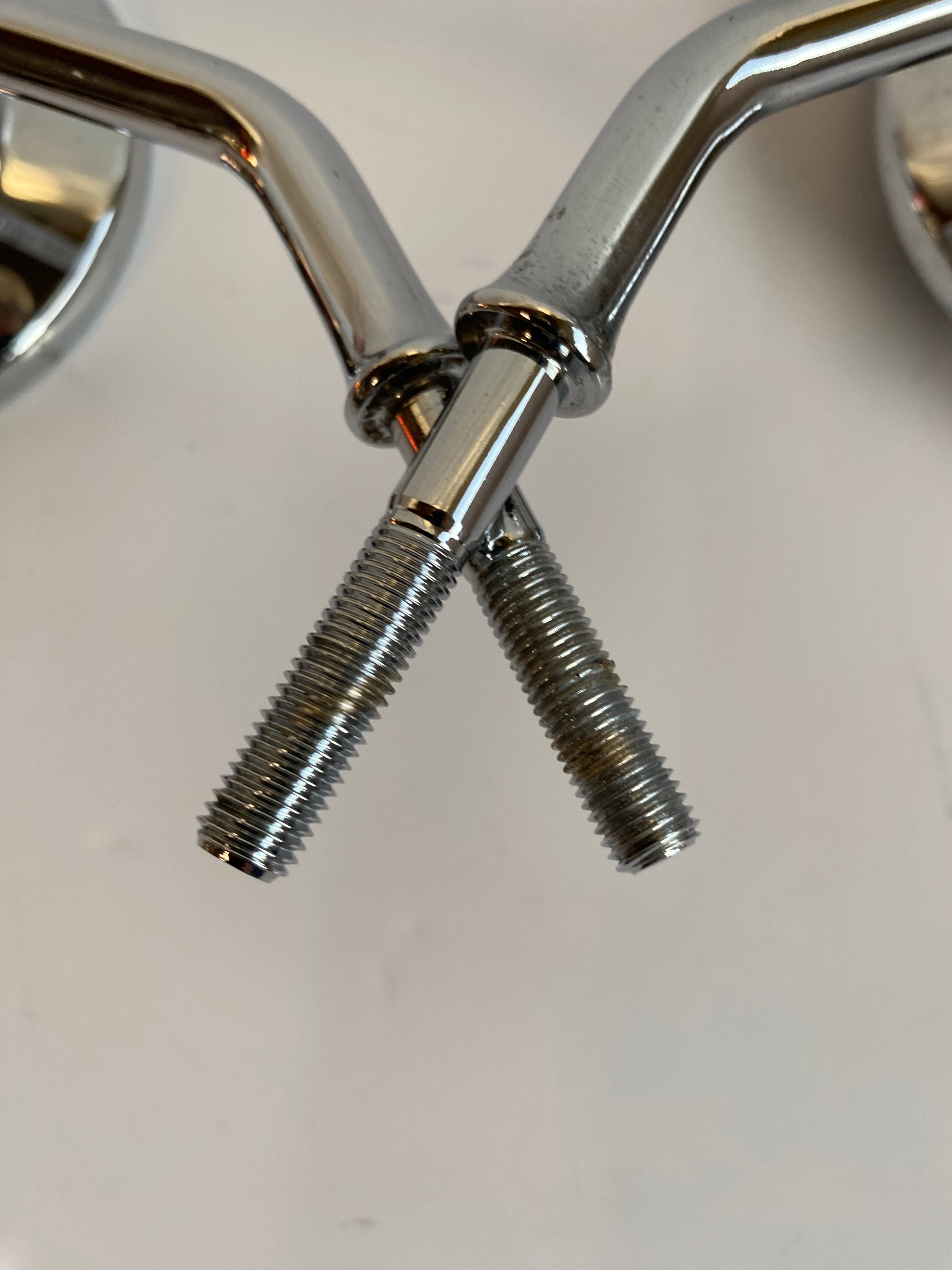 Jeu de 2 rétroviseurs chromés courts Harley Davidson REF OEM 91845-03B & 91840-03B