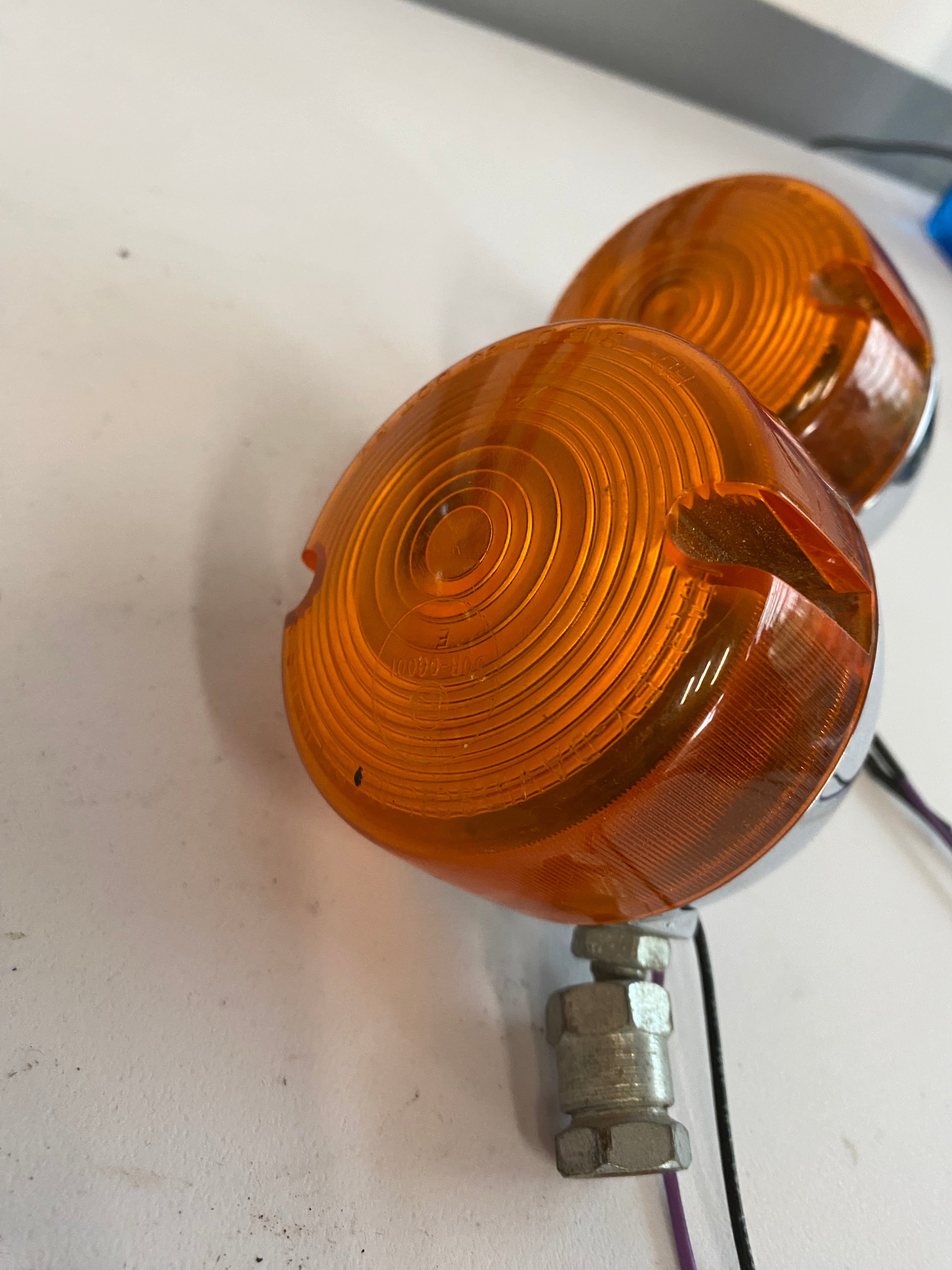 Harley Davidson Front Turn Signal Set OEM REF: 68408-86D