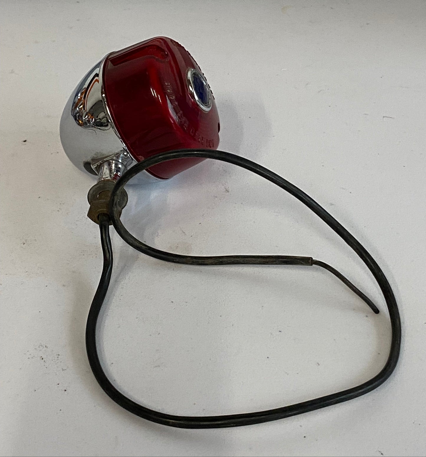 Clignotant arrière Harley Davidson REF OEM : 68410-87B