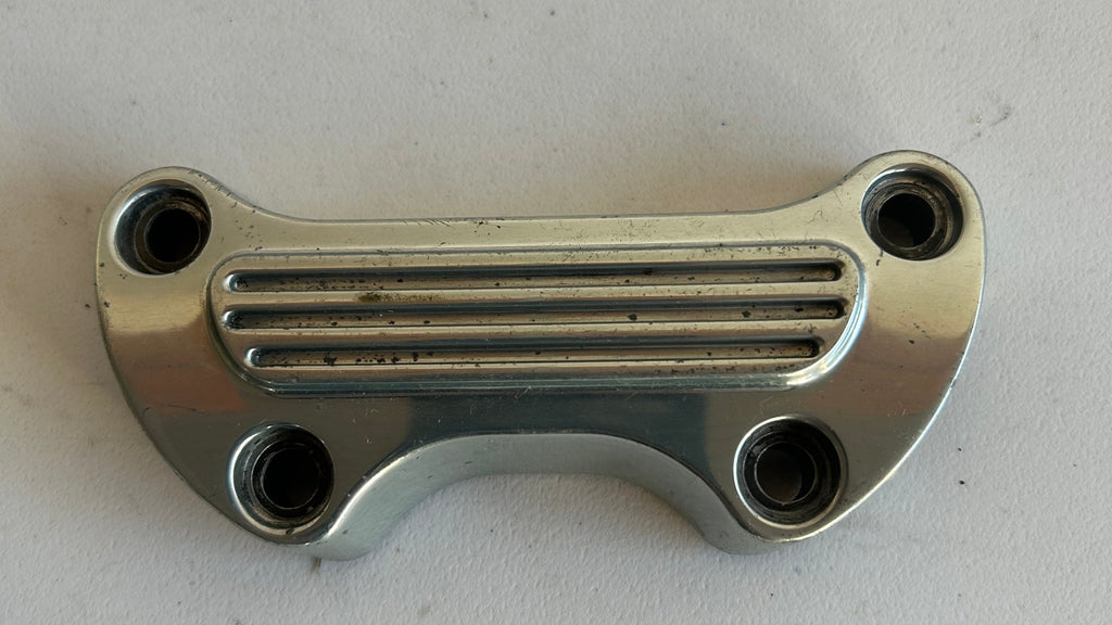 Harley Davidson polished aluminum riser bridge OEM REF: 56119-77A