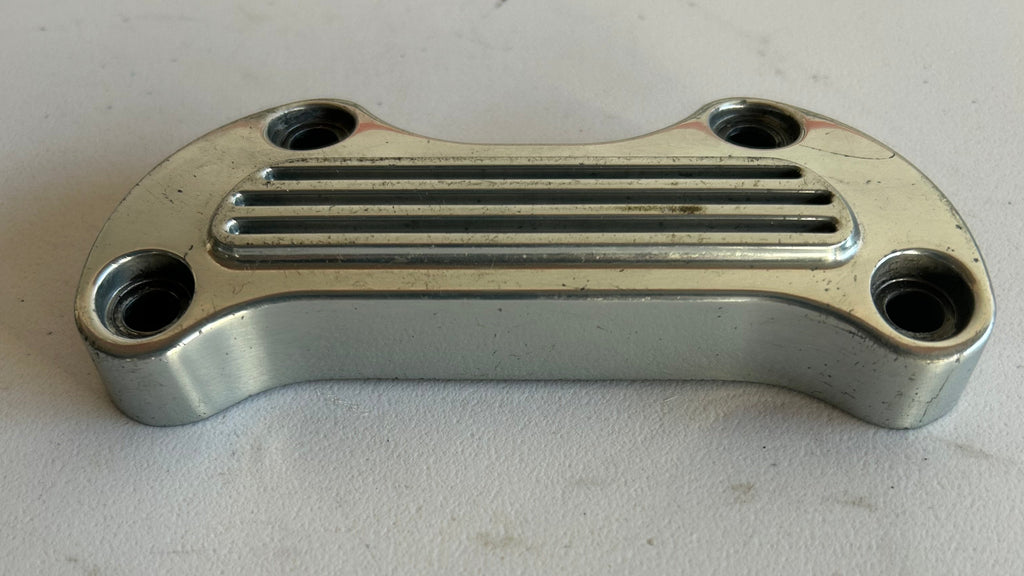 Harley Davidson polished aluminum riser bridge OEM REF: 56119-77A